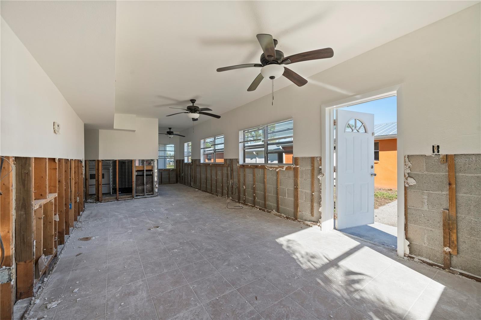 23116 Seneca Avenue, FL