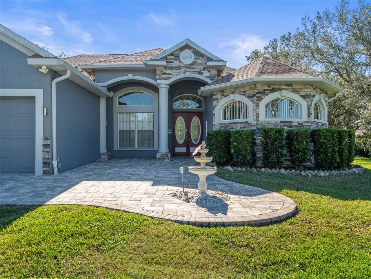 10307 Ridge Top Loop, FL