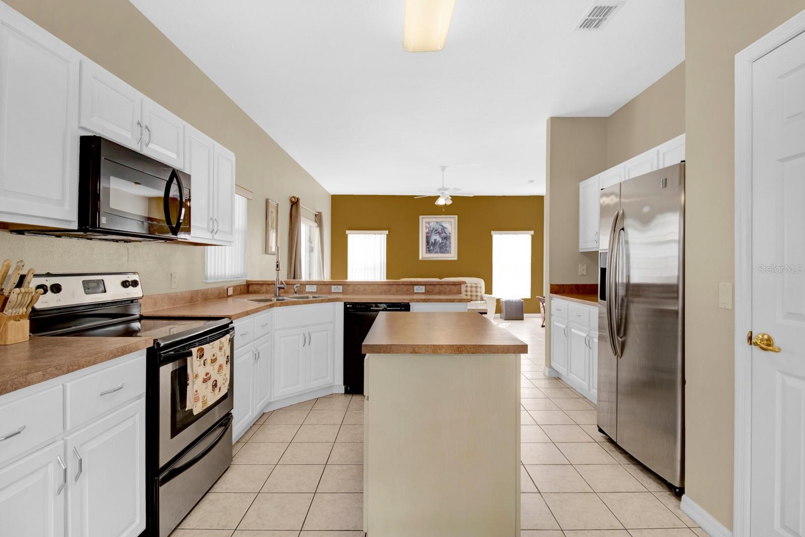 4603 Cumbrian Lakes Drive, FL