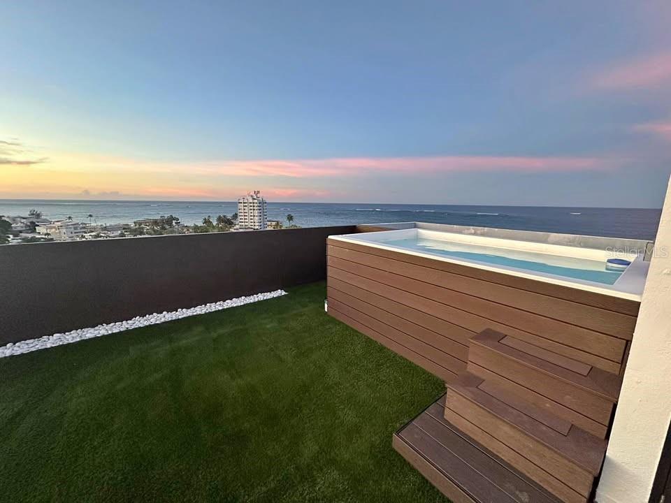 Pha Costamar Condominium, PR