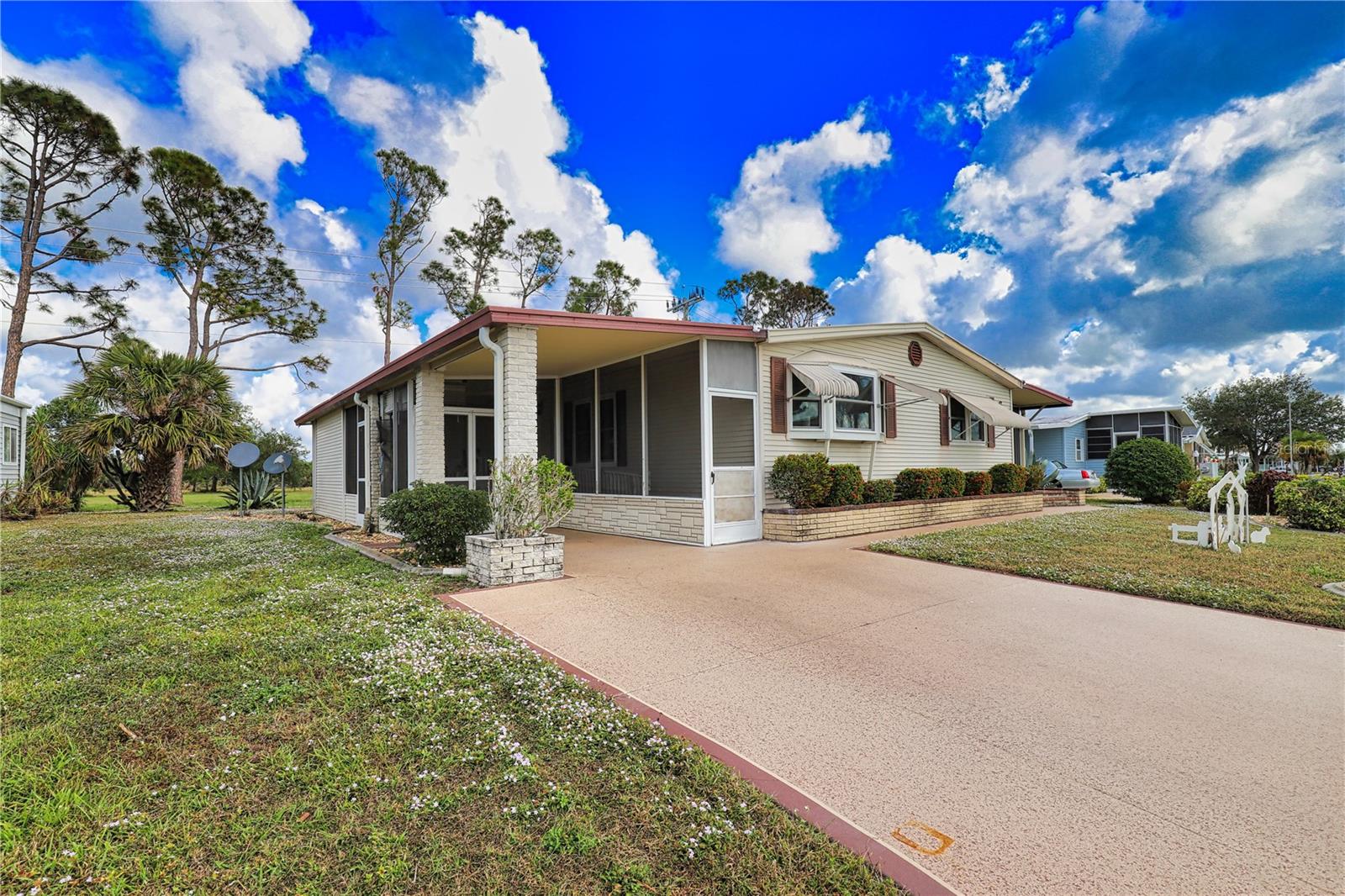 666 Alvarado, FL
