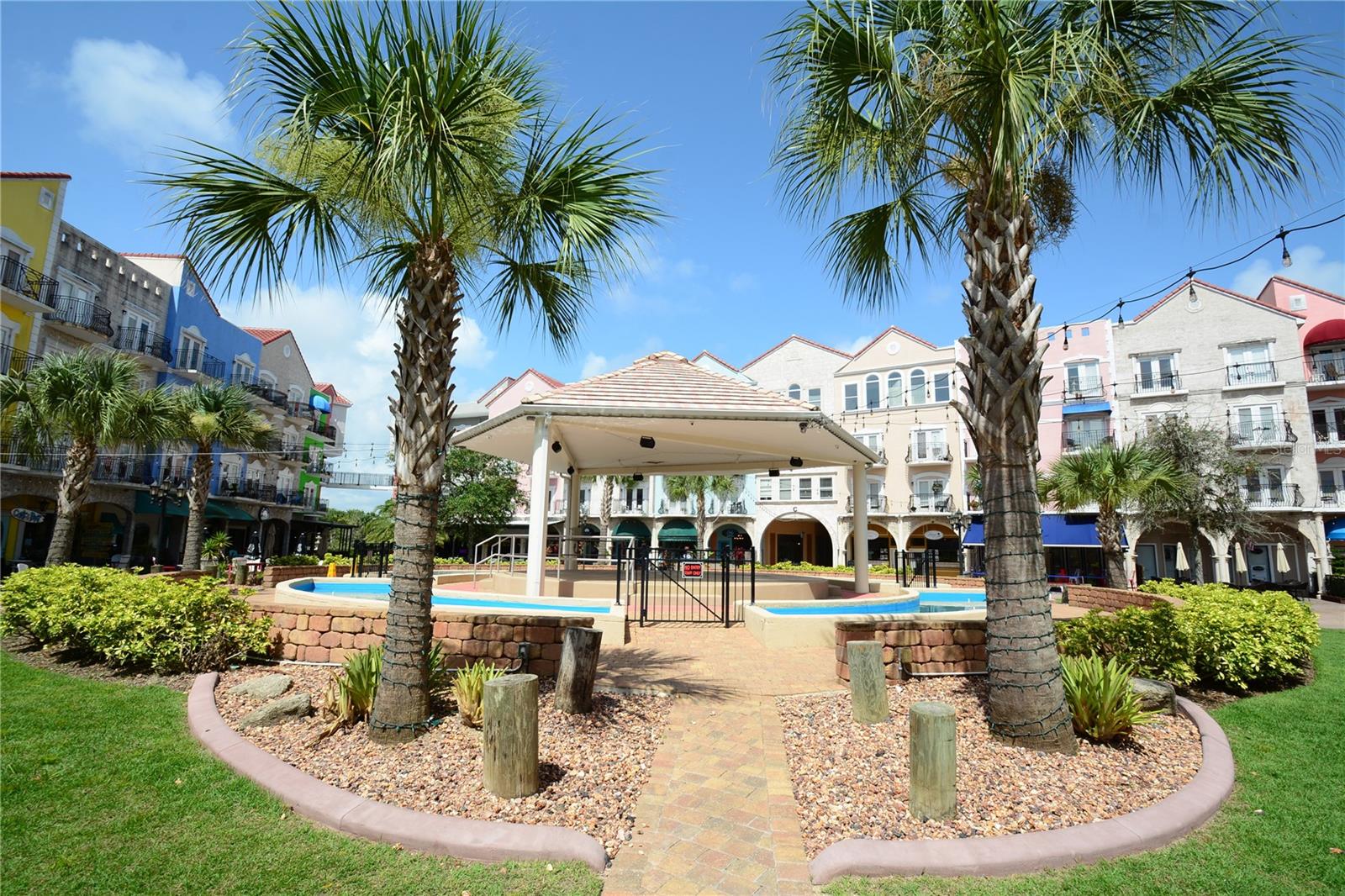 101 Palm Harbor Parkway, FL