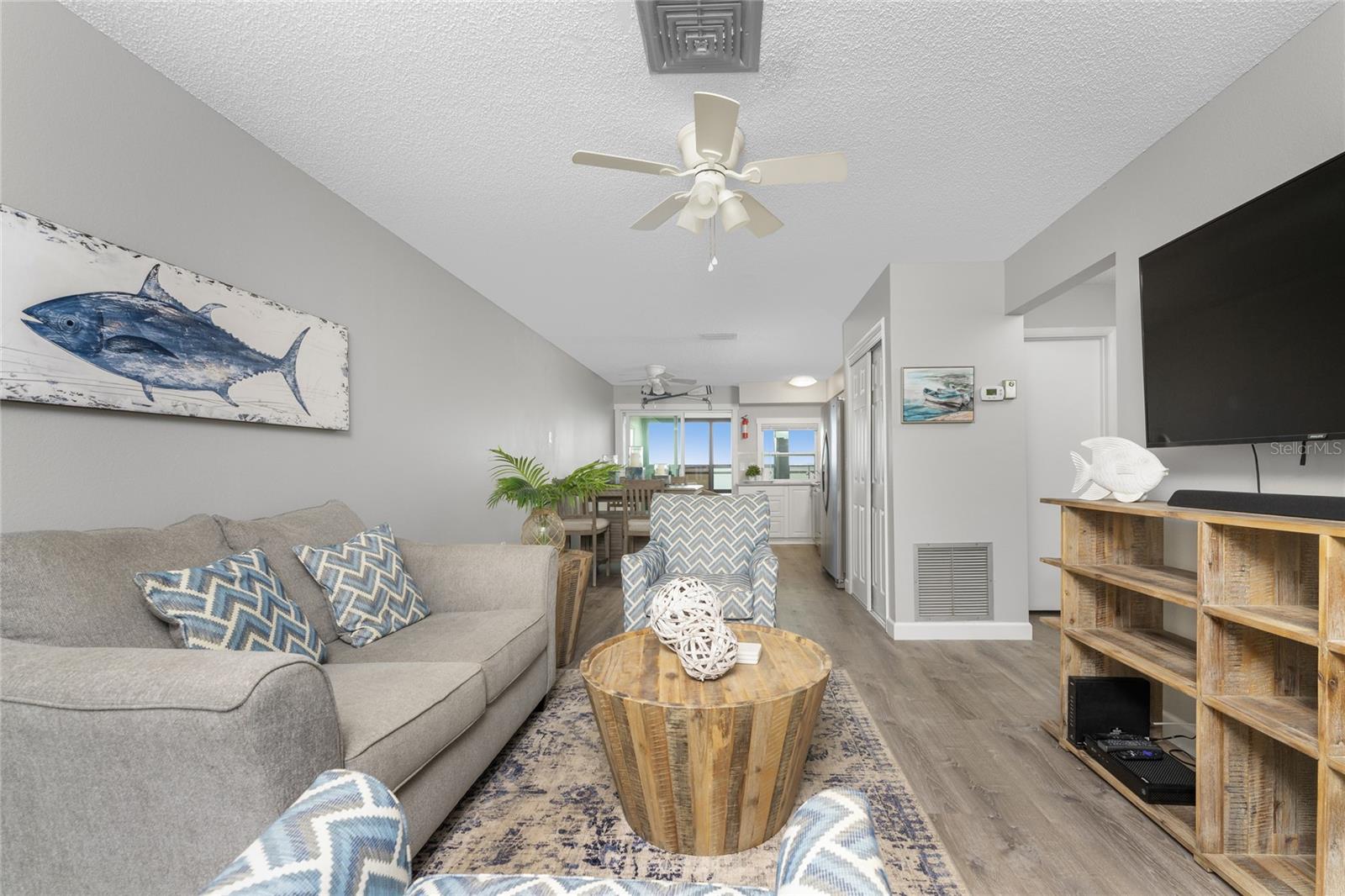 5041 N Beach Rd., FL