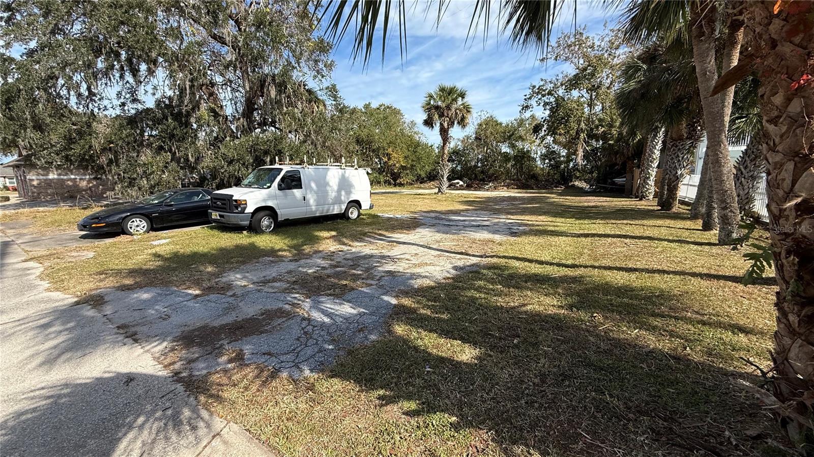 1199 Dixie Freeway, FL
