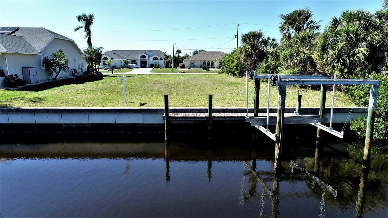 4466 Bayview St, FL
