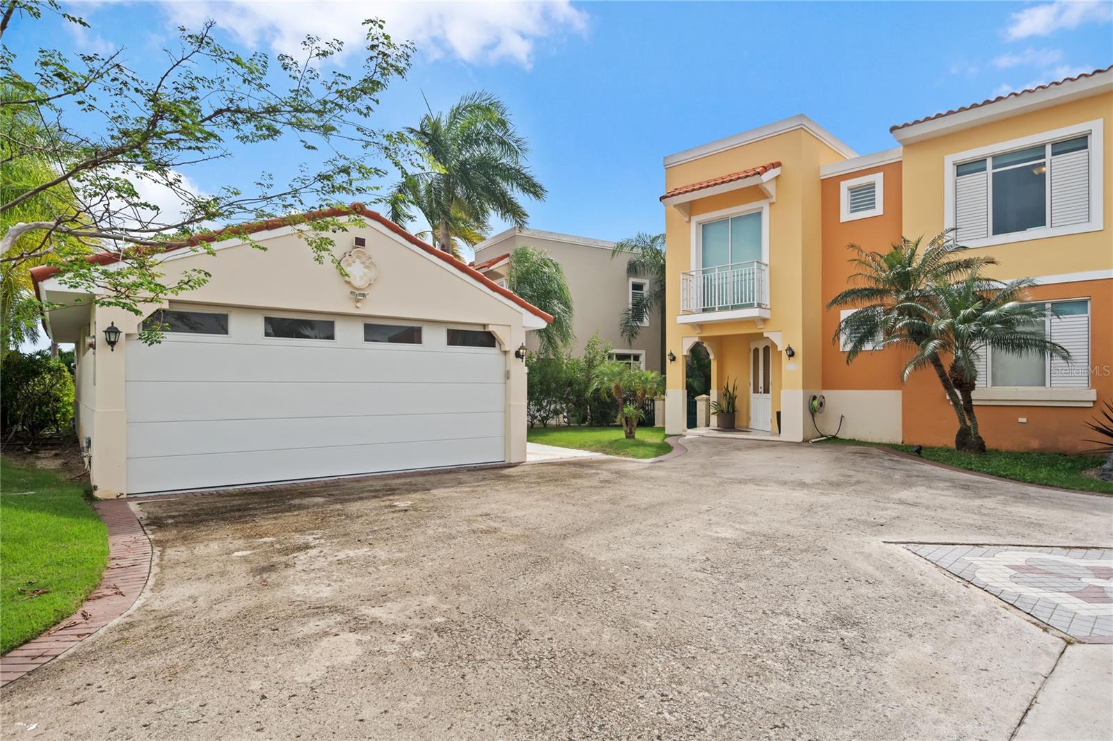 26 Flamboyan Greens, PR