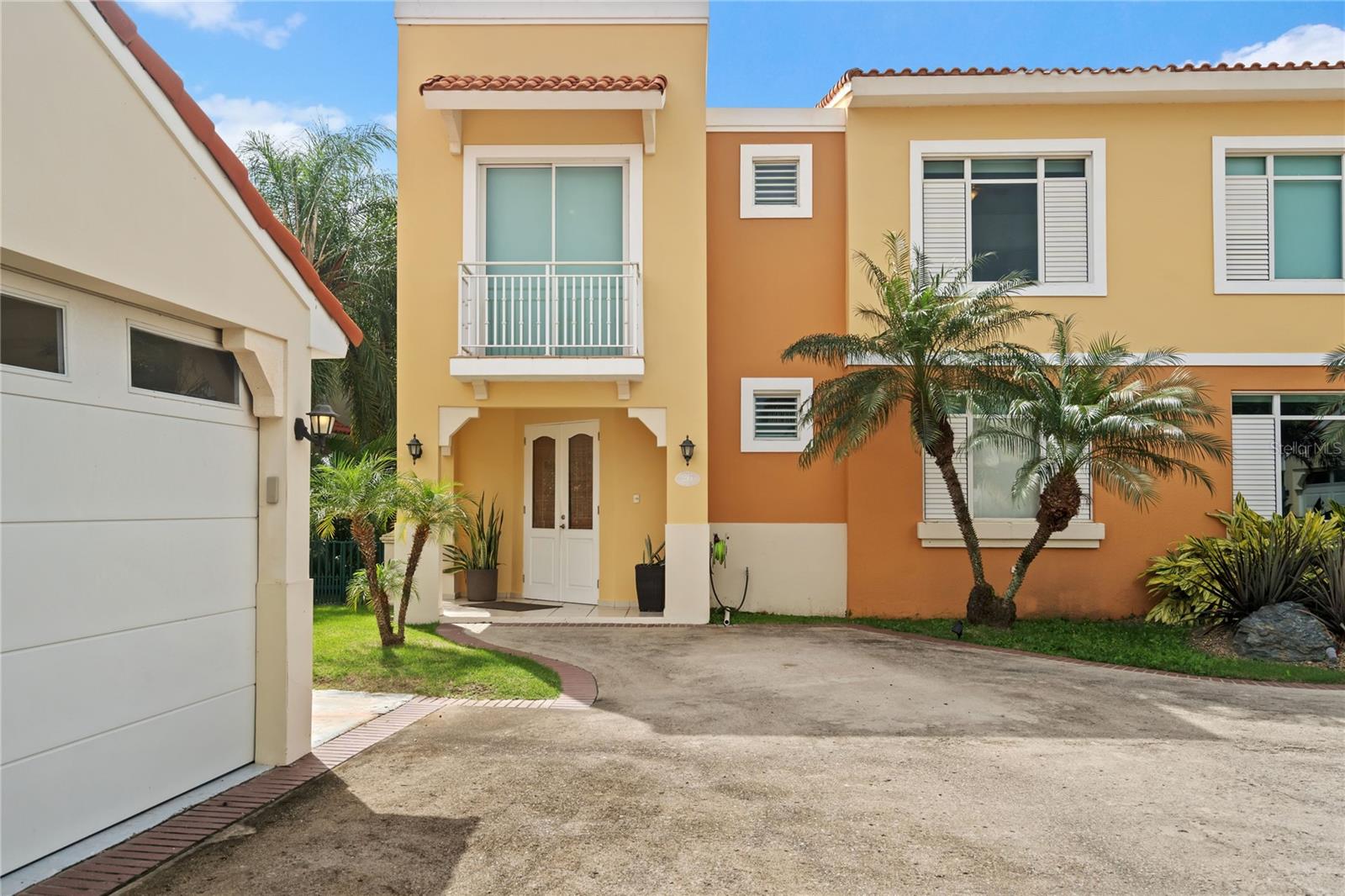 26 Flamboyan Greens, PR