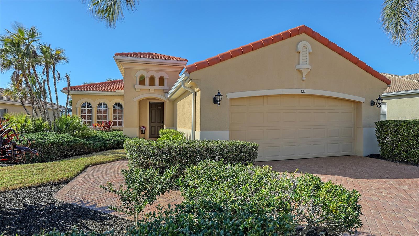 121 Savona Way, FL