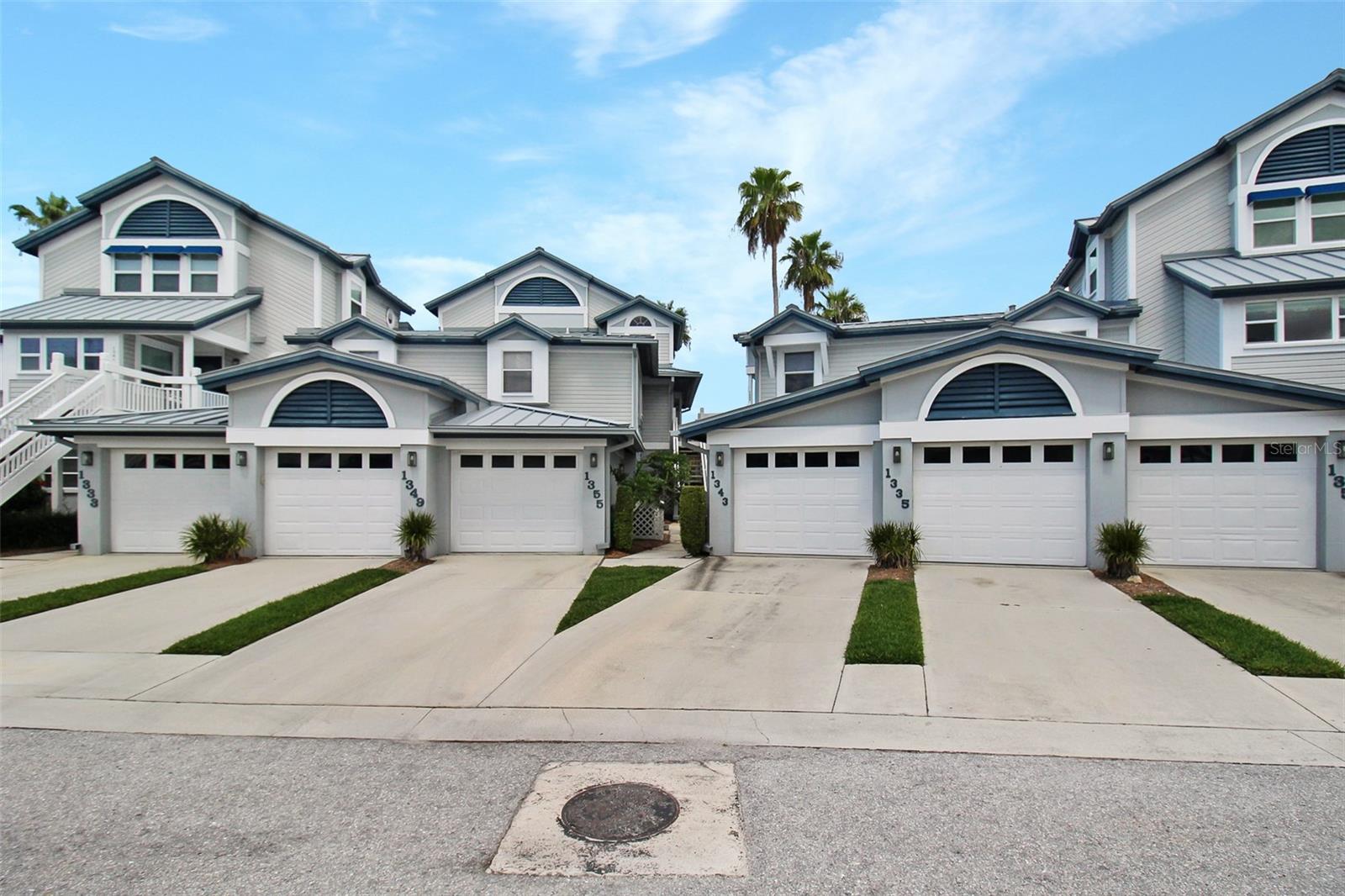 1335 Siesta Bayside Drive, FL