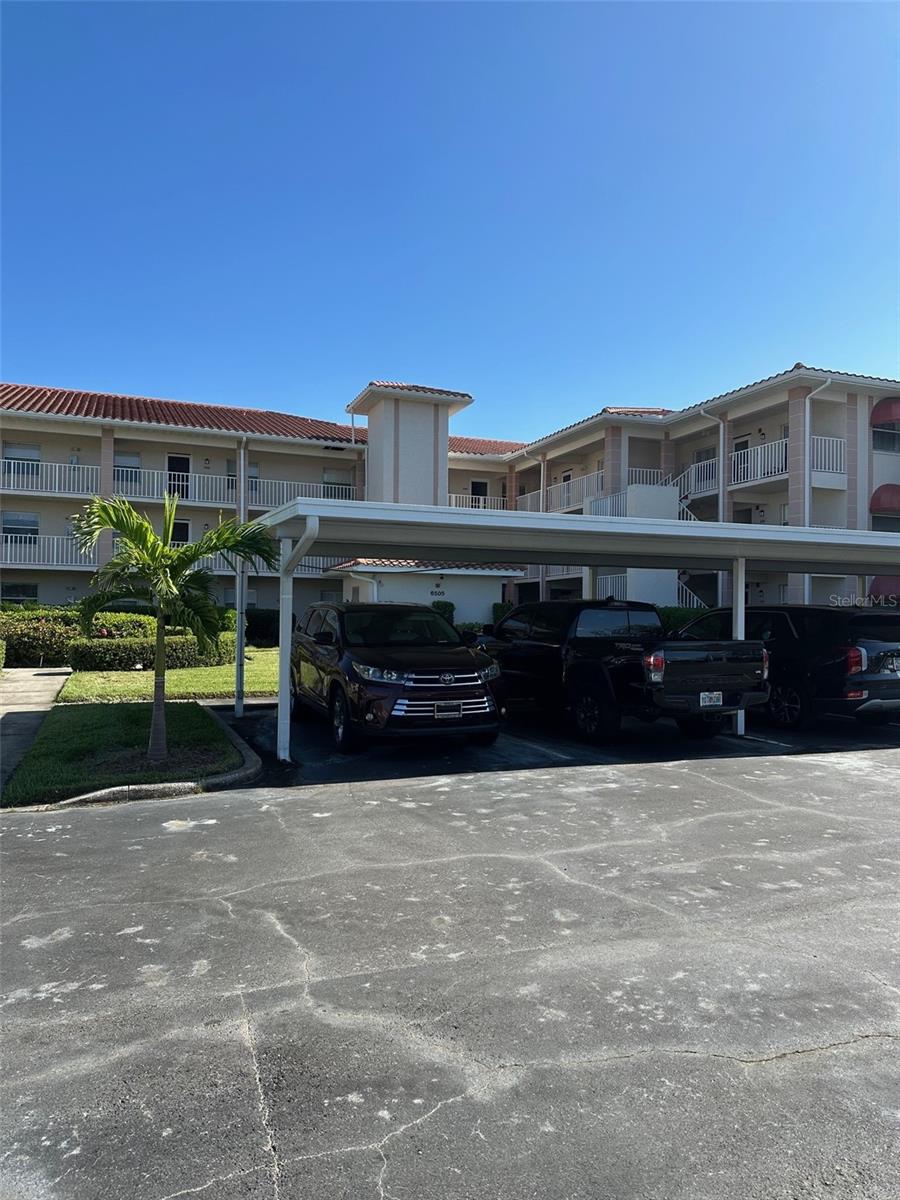 6505 Stone River Road, FL