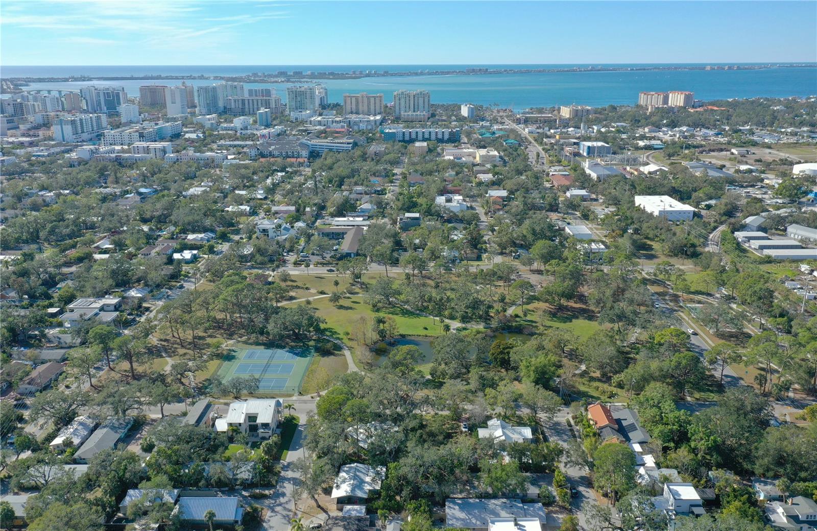1744 10th St, FL
