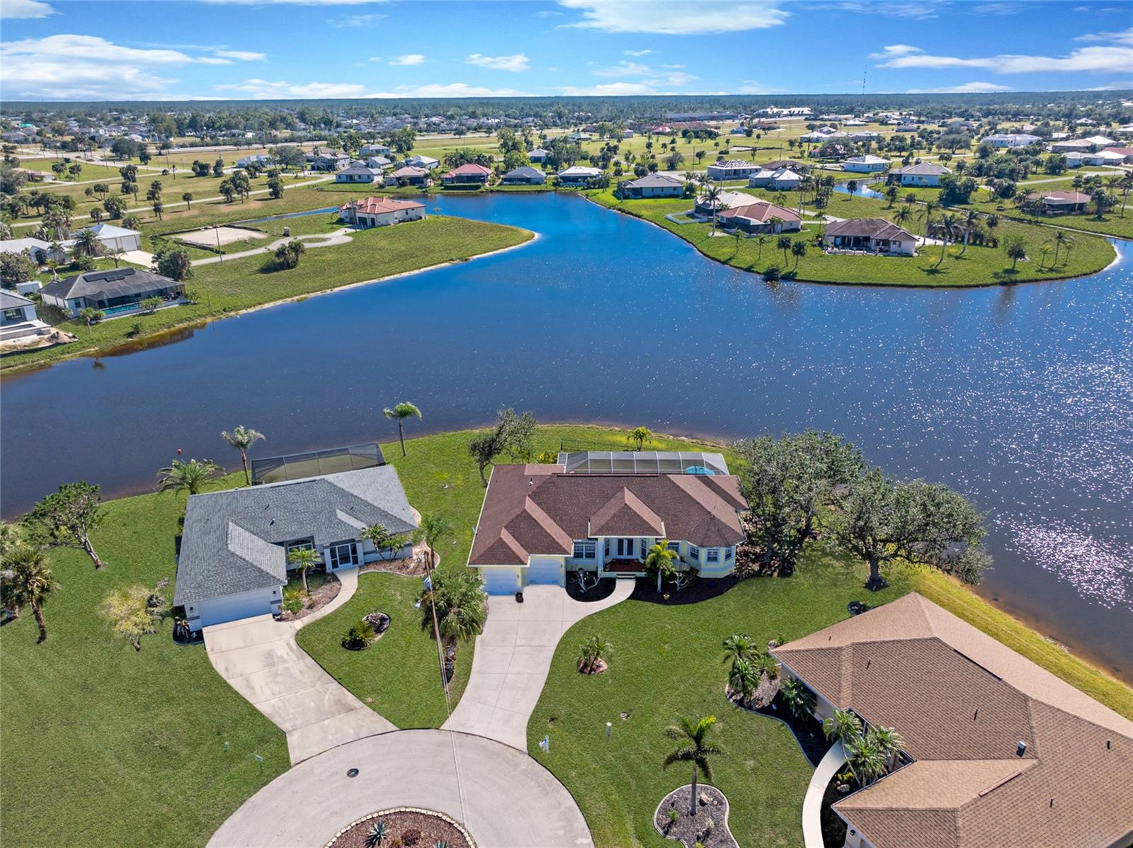 24337 Contra Costa Lane, FL