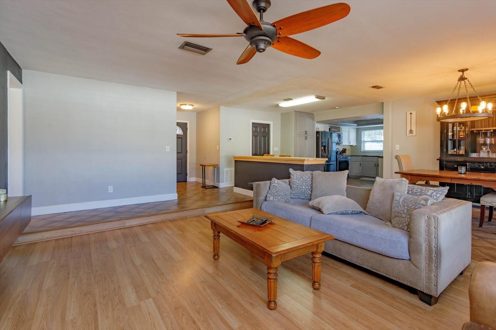 1354 Tierra Circle, FL
