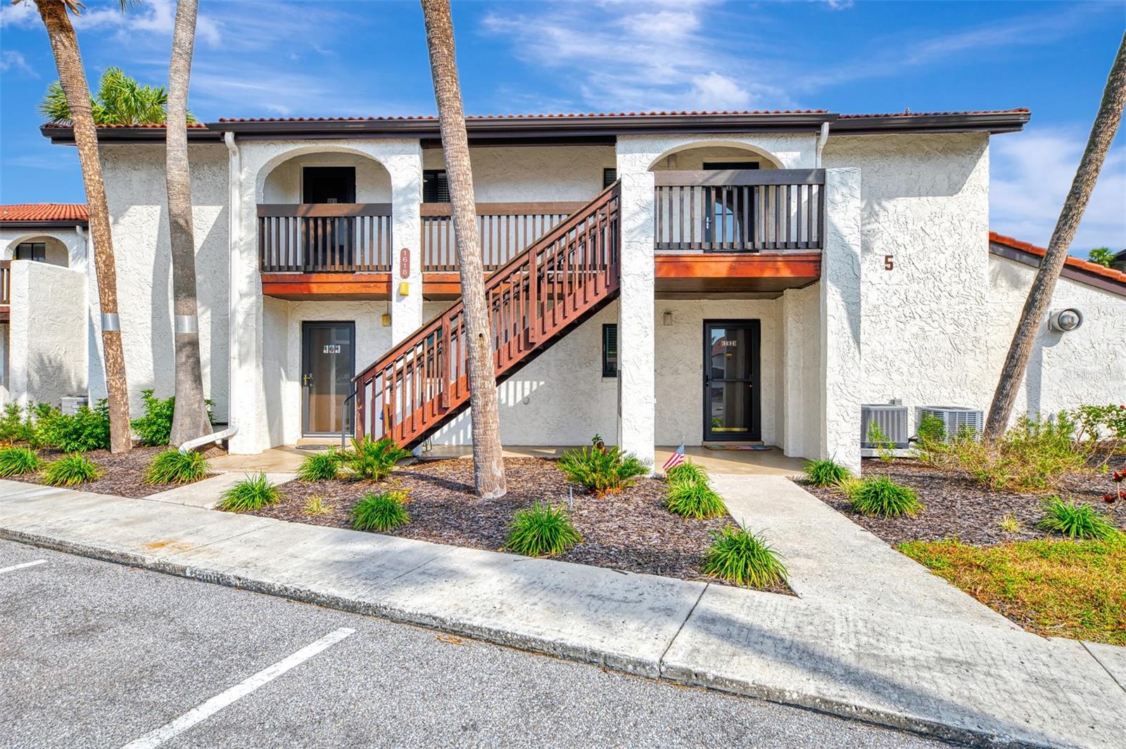 1618 Stickney Point Road, FL