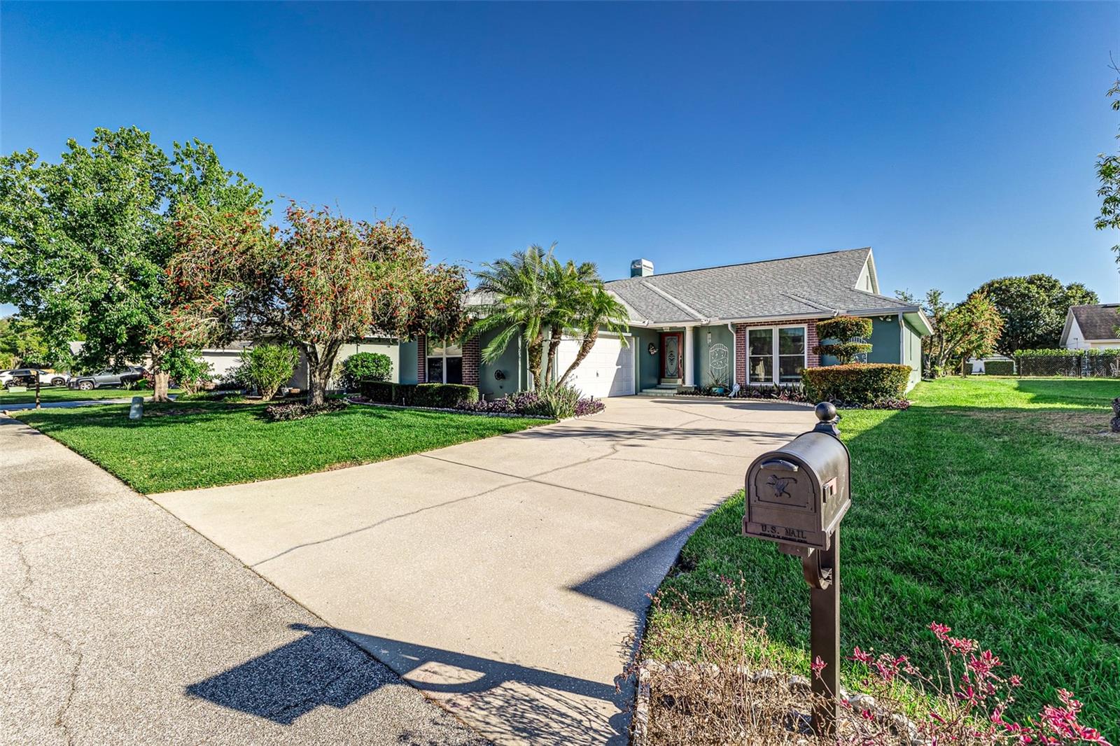 1452 Grand Cayman Circle, FL
