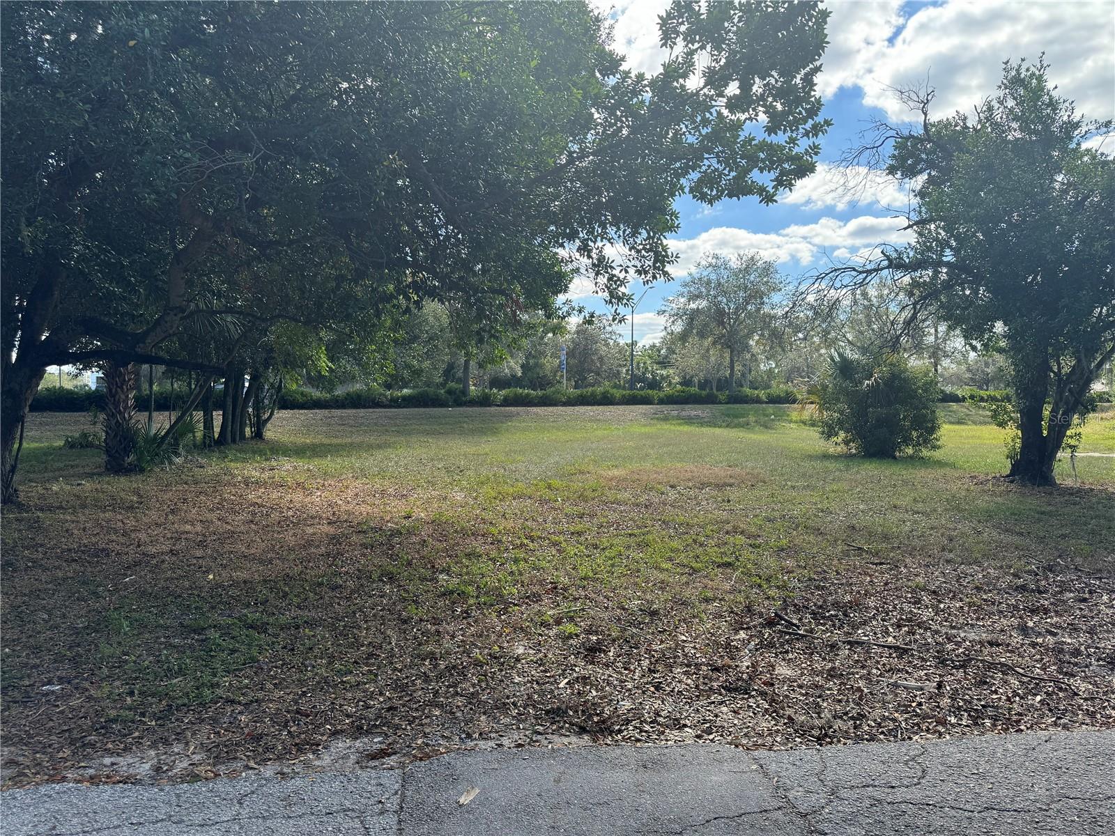 515 W Magnolia St, FL