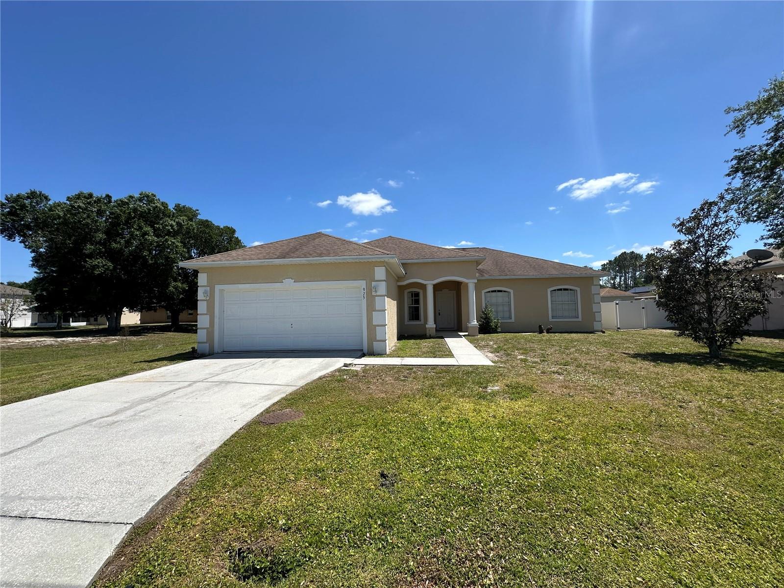 975 Gascony Ct, FL