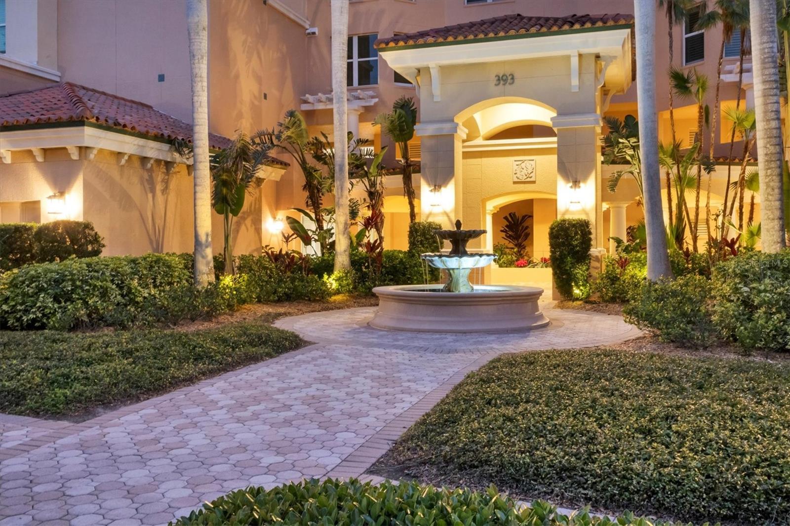 393 N Point Rd #604, FL