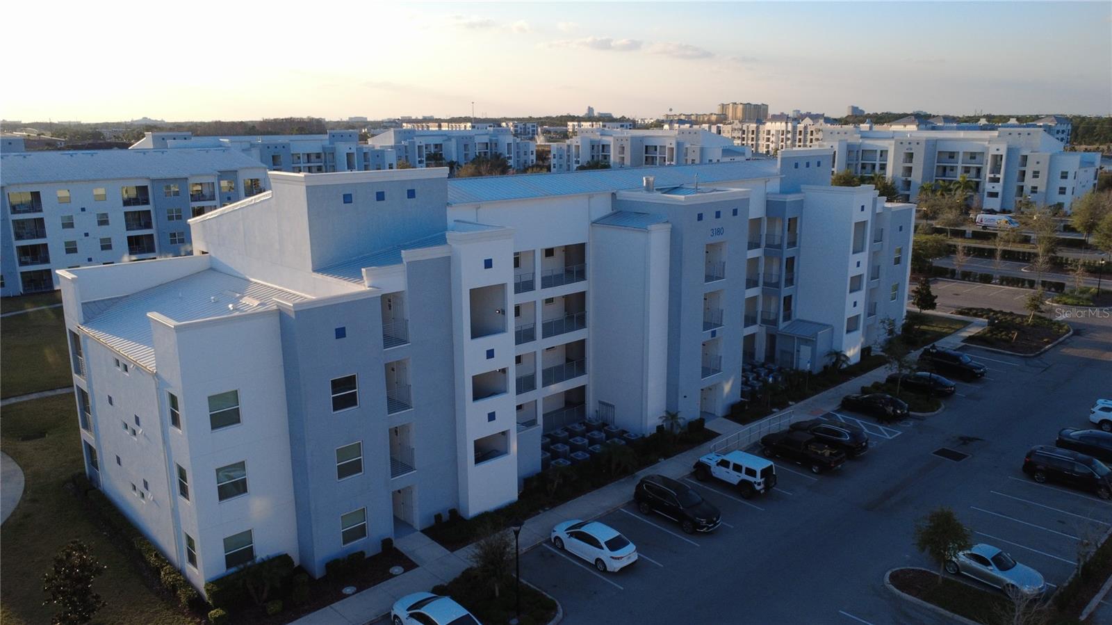 3180 Paradox Cir #102, FL