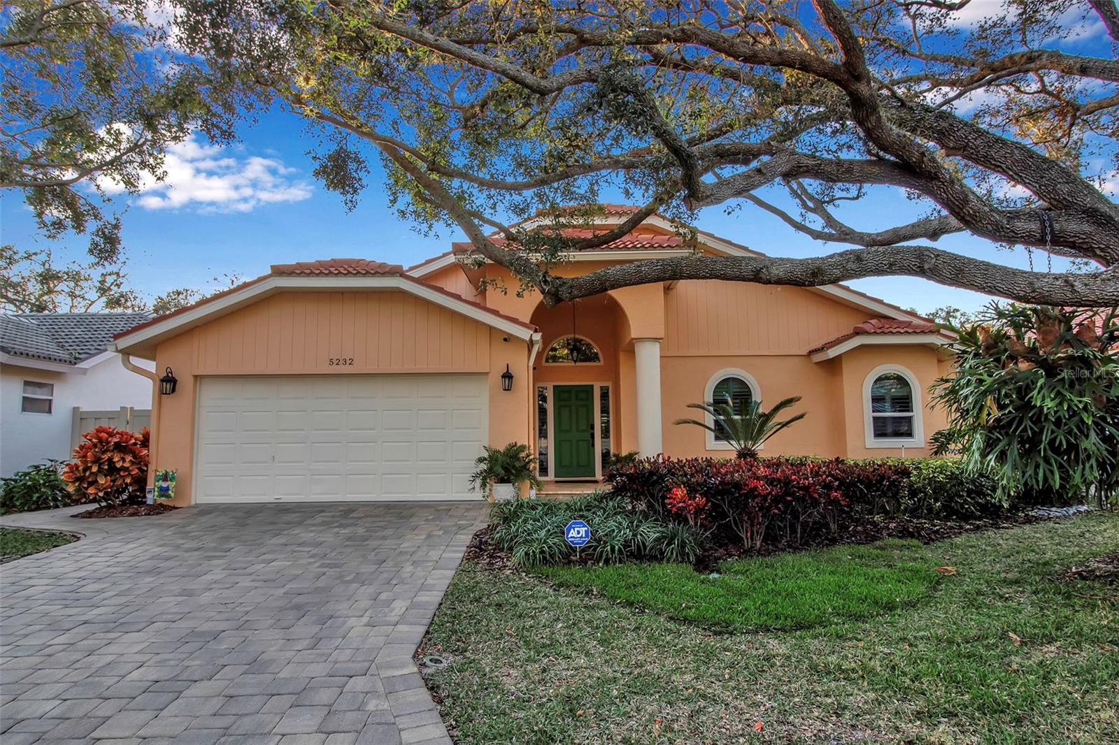 5232 White Sand Cir Ne, FL