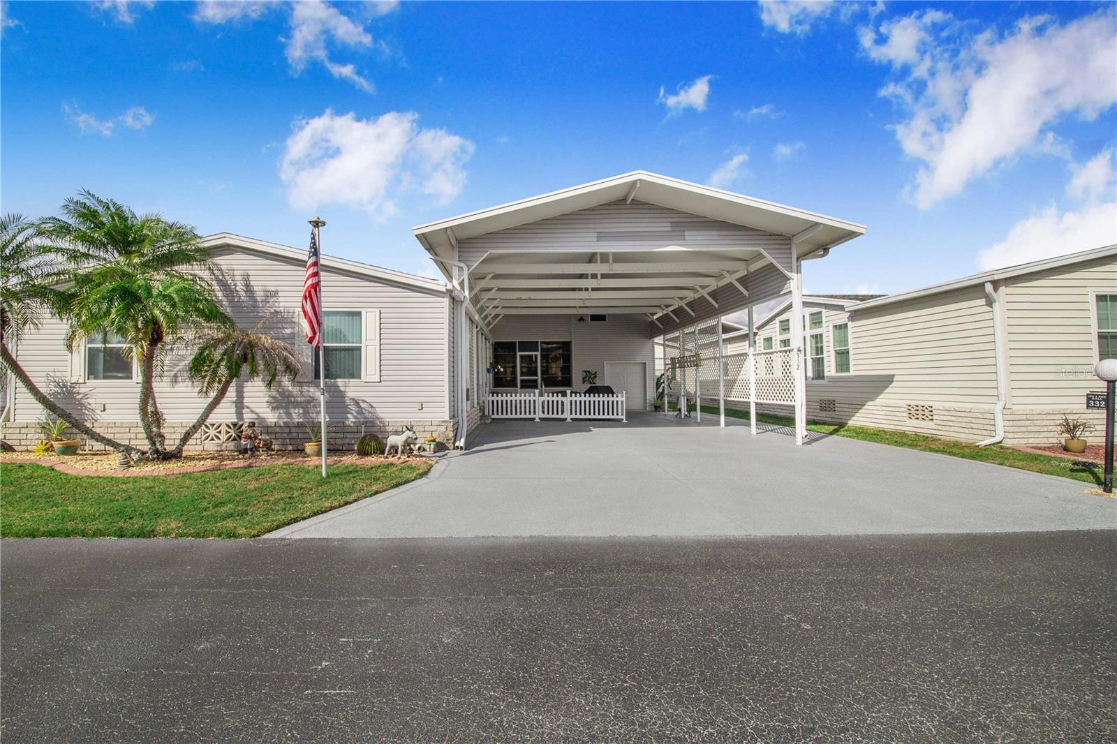 332 Fairway Blvd, FL