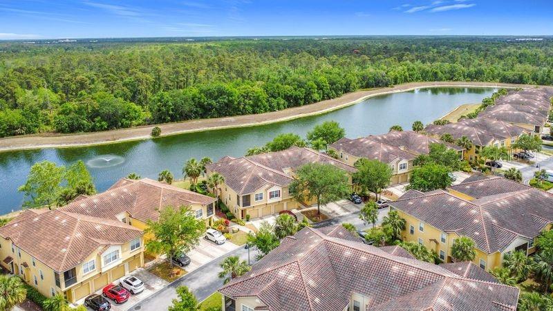 2833 Oakwater Drive, FL