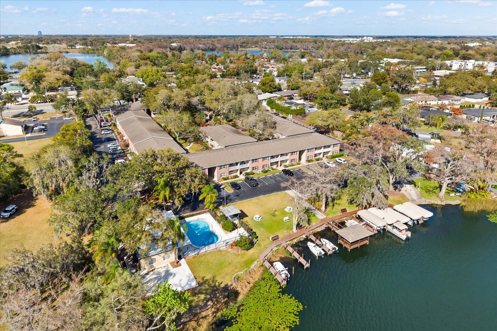 2500 Lee Road, FL
