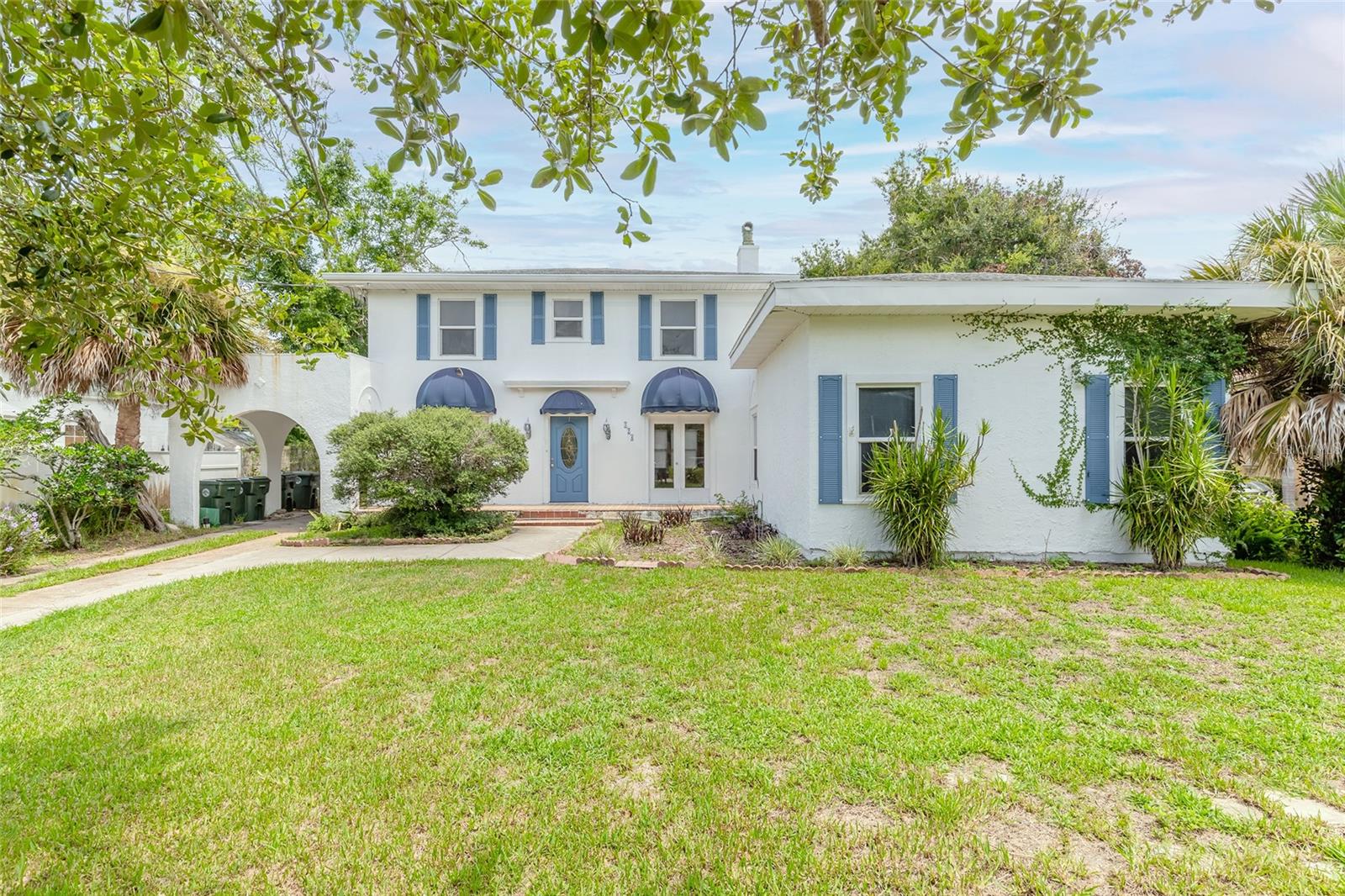 724 N Oleander Ave, FL