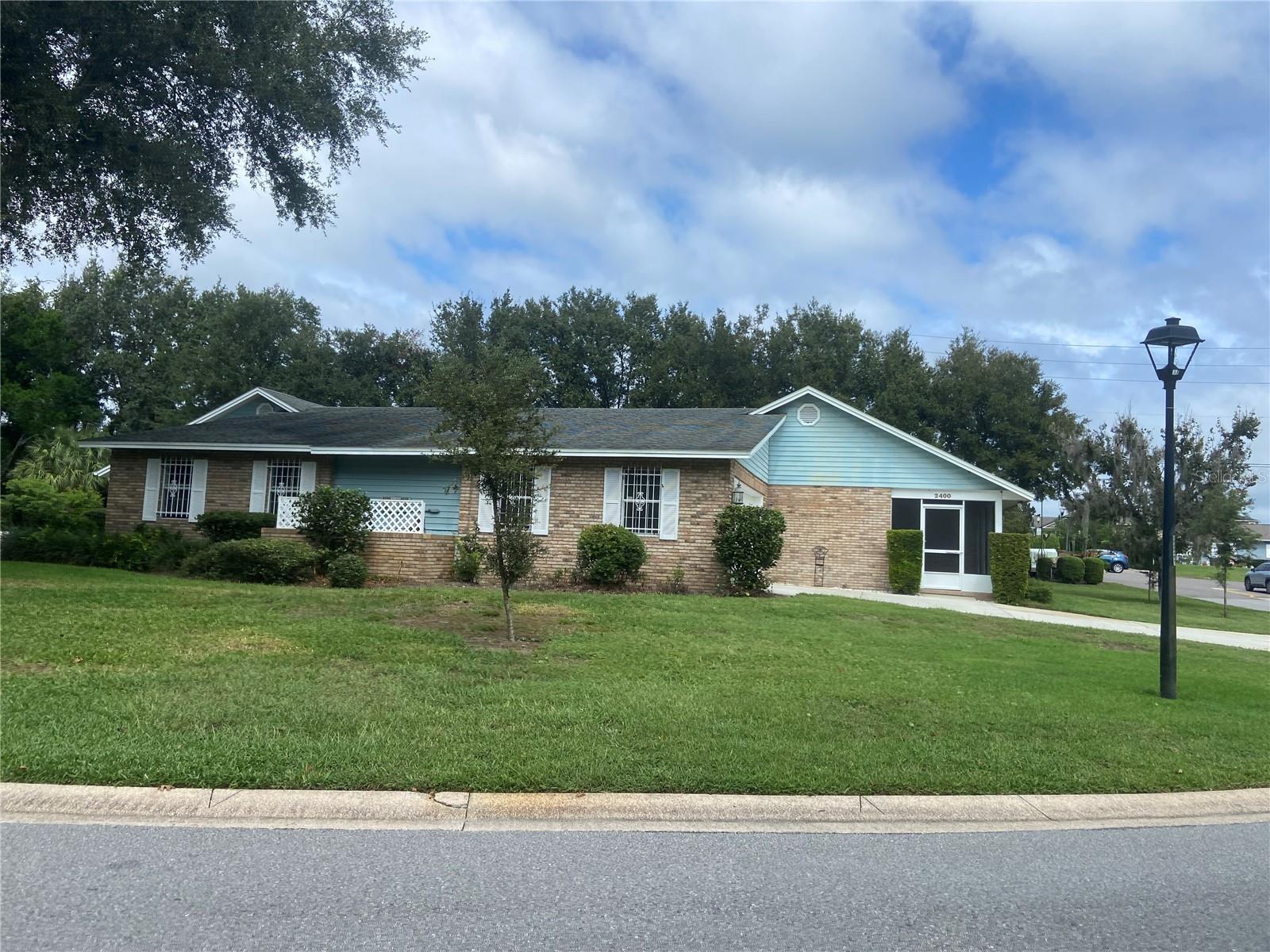 2400 Glen Eagles Drive, FL