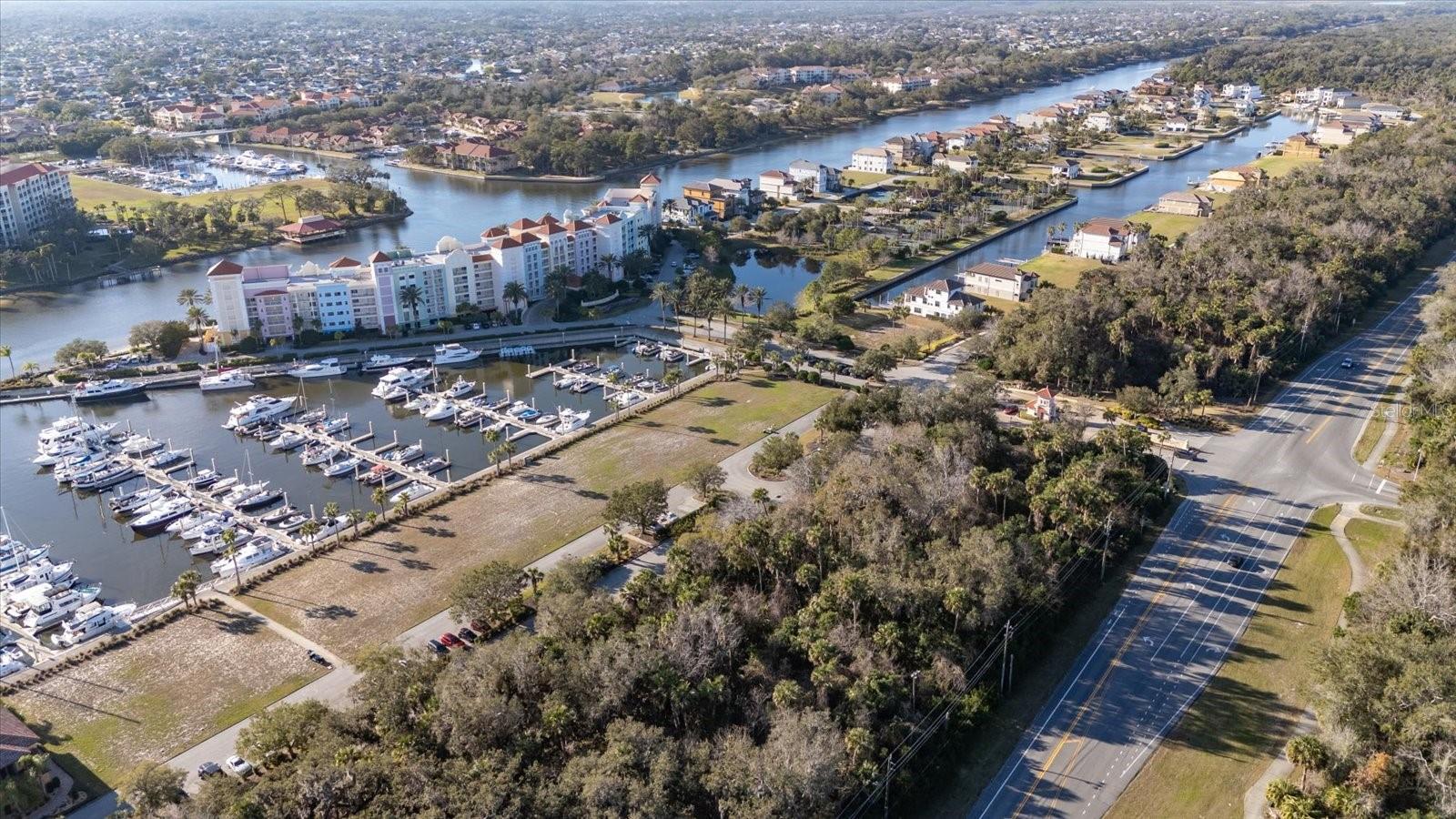 100 Harbor Village Point, FL