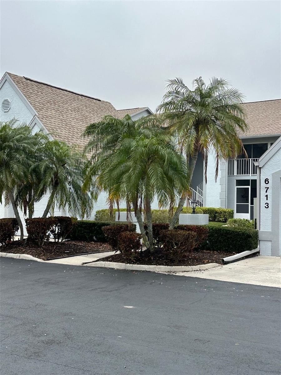 6713 Stone River Road, FL