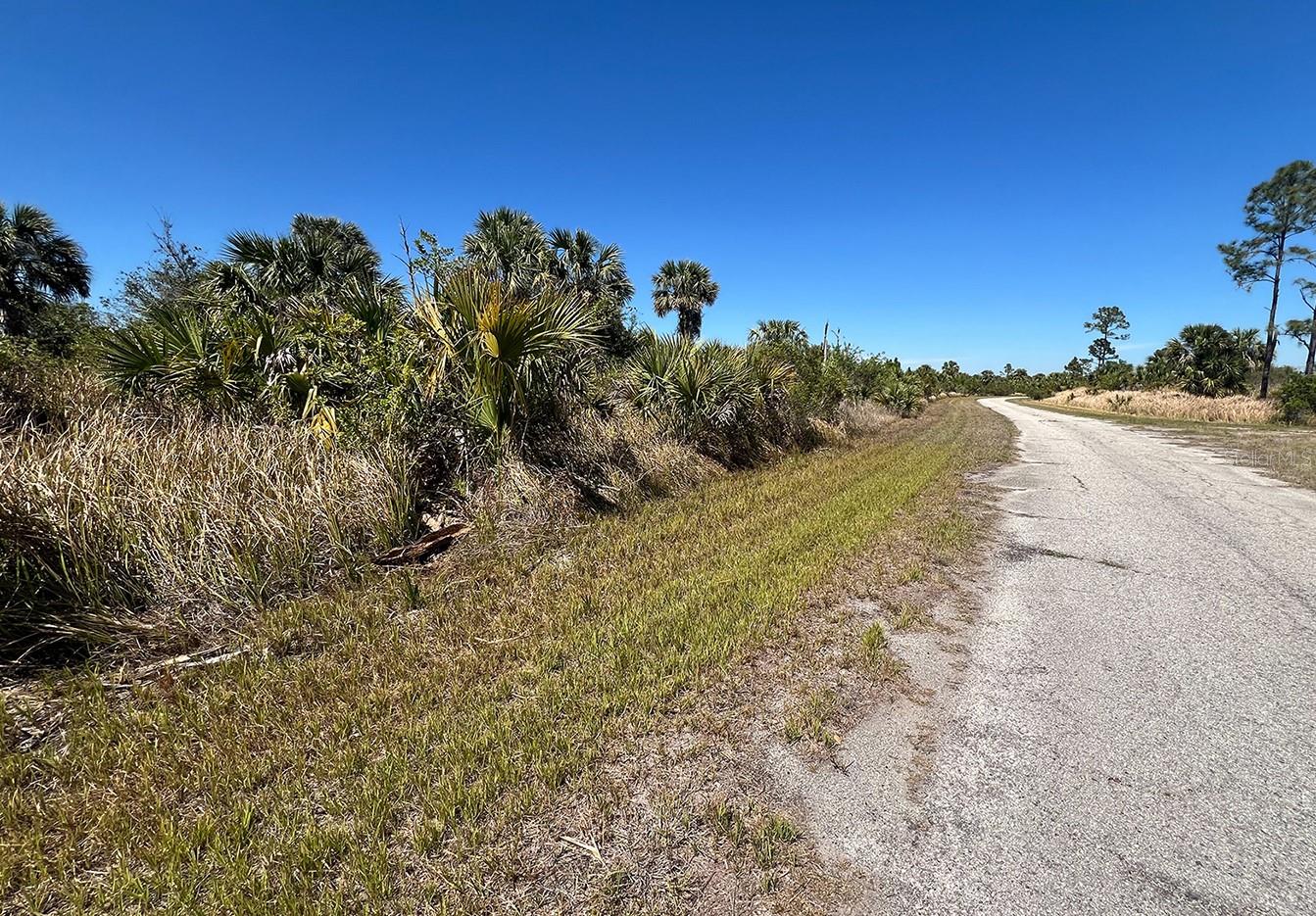 Farview Dr, FL