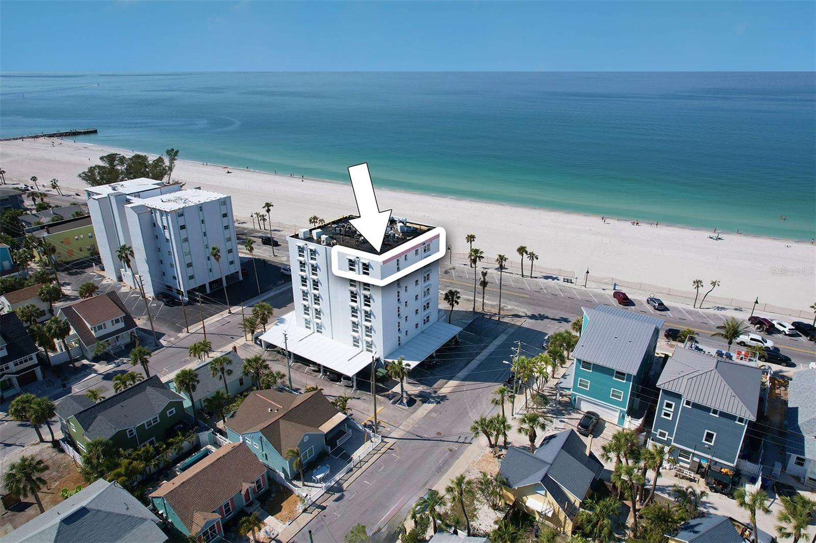 555 Gulf Way, FL