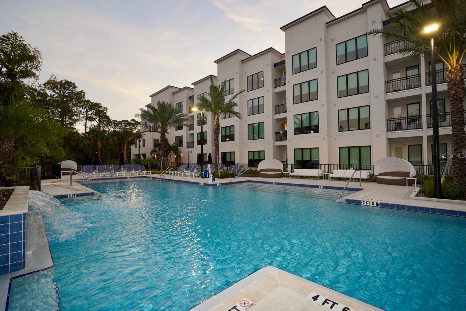 15695 Grove Resort Ave #4303, FL