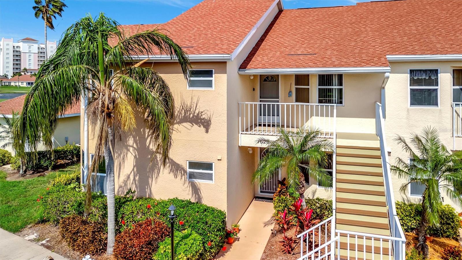 1620 Fairway Trce #B, FL