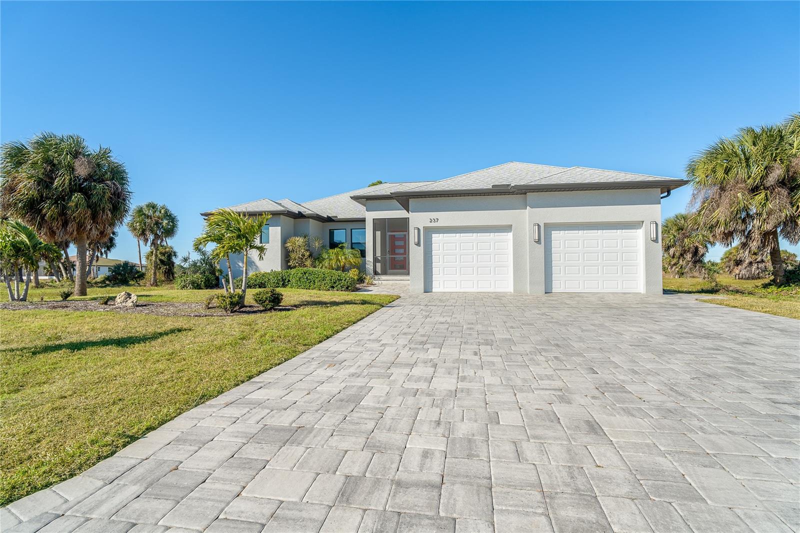 237 W Pine Valley Ln, FL