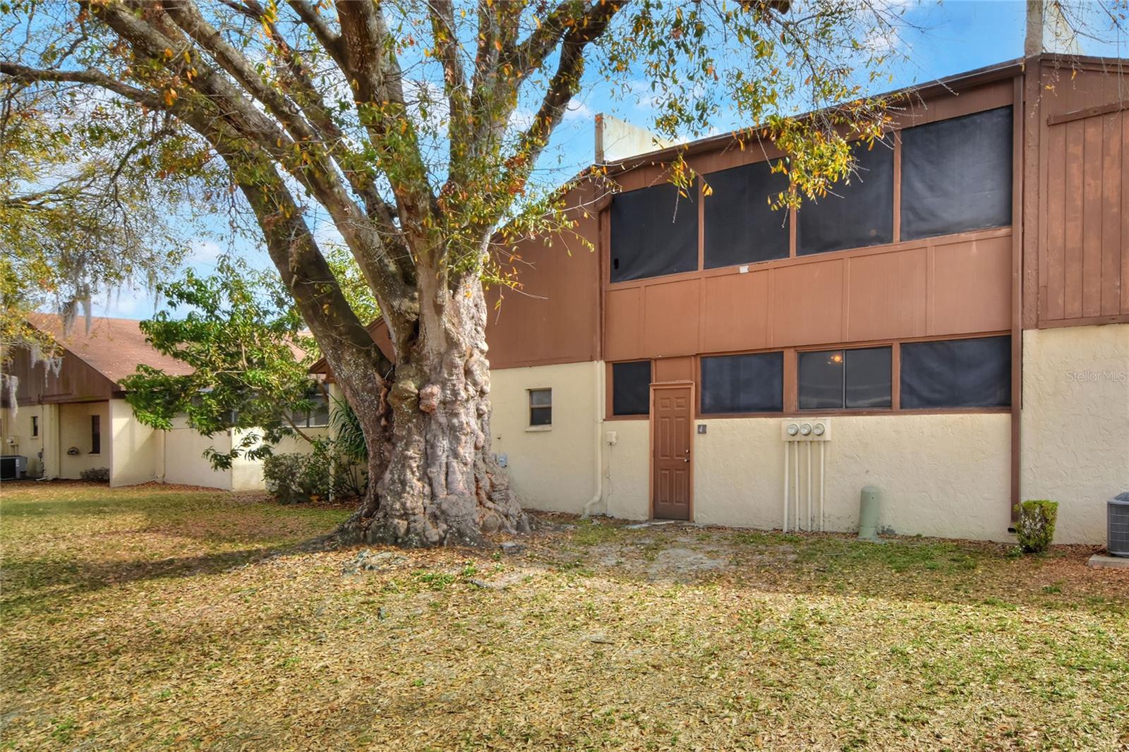 1880 Crystal Lake Drive, FL
