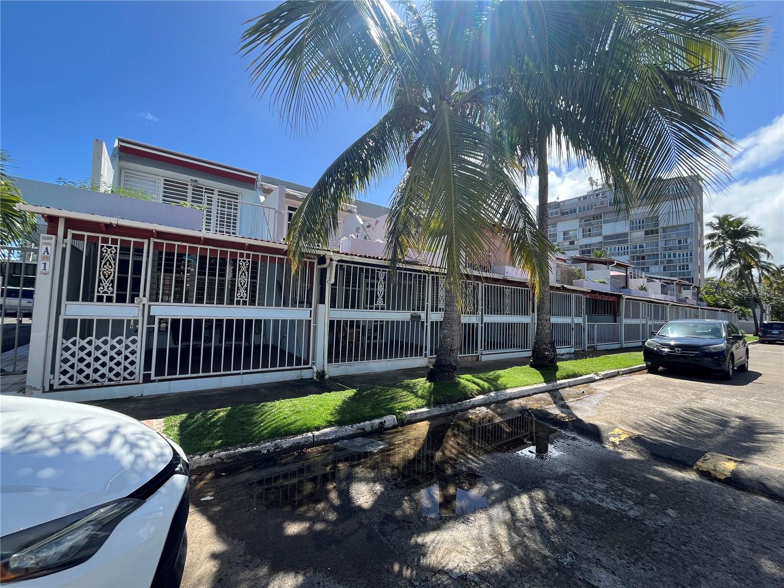 Cond Brisas De Vilomar, PR