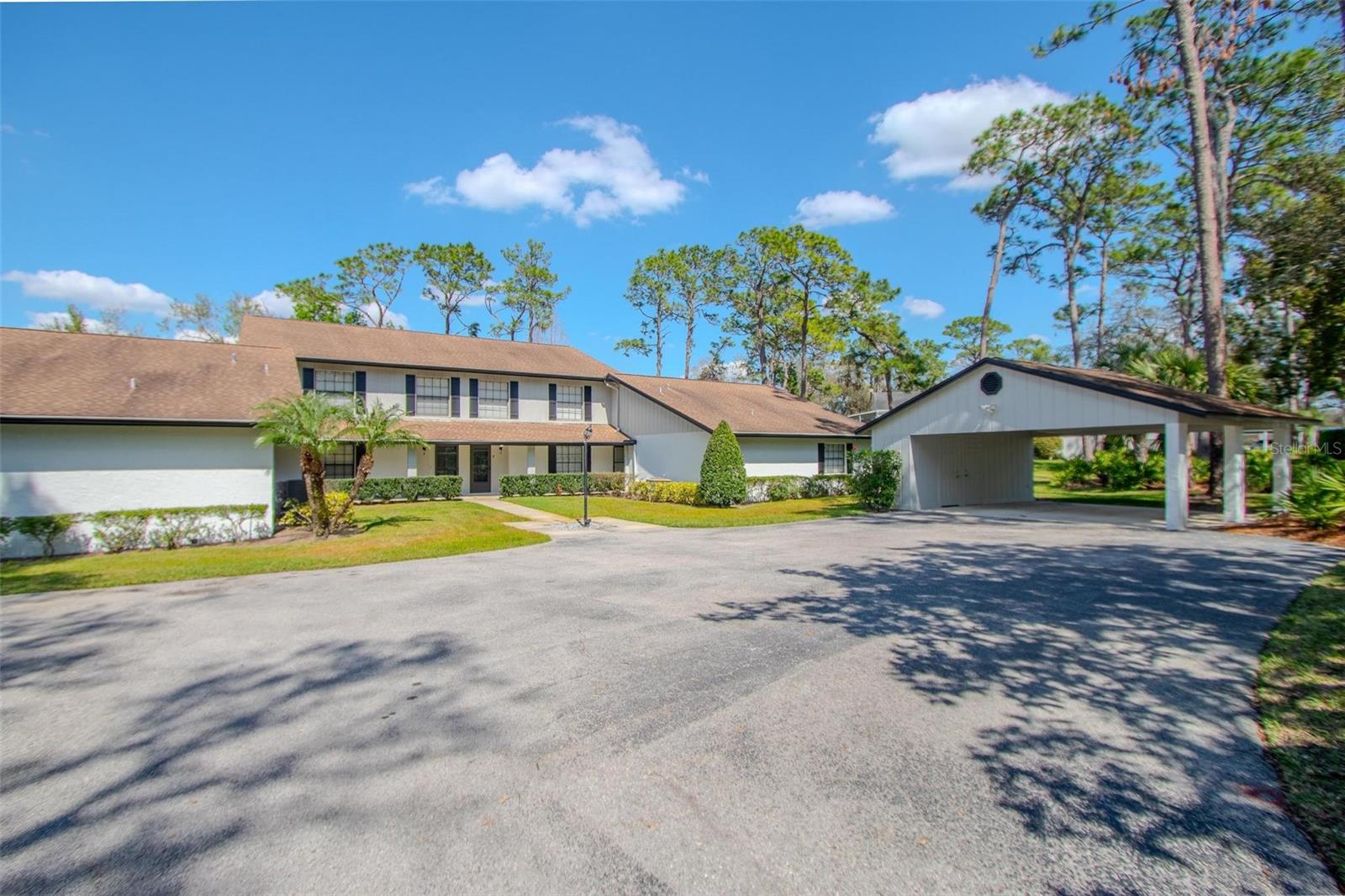 5434 Saddlebrook Way, FL