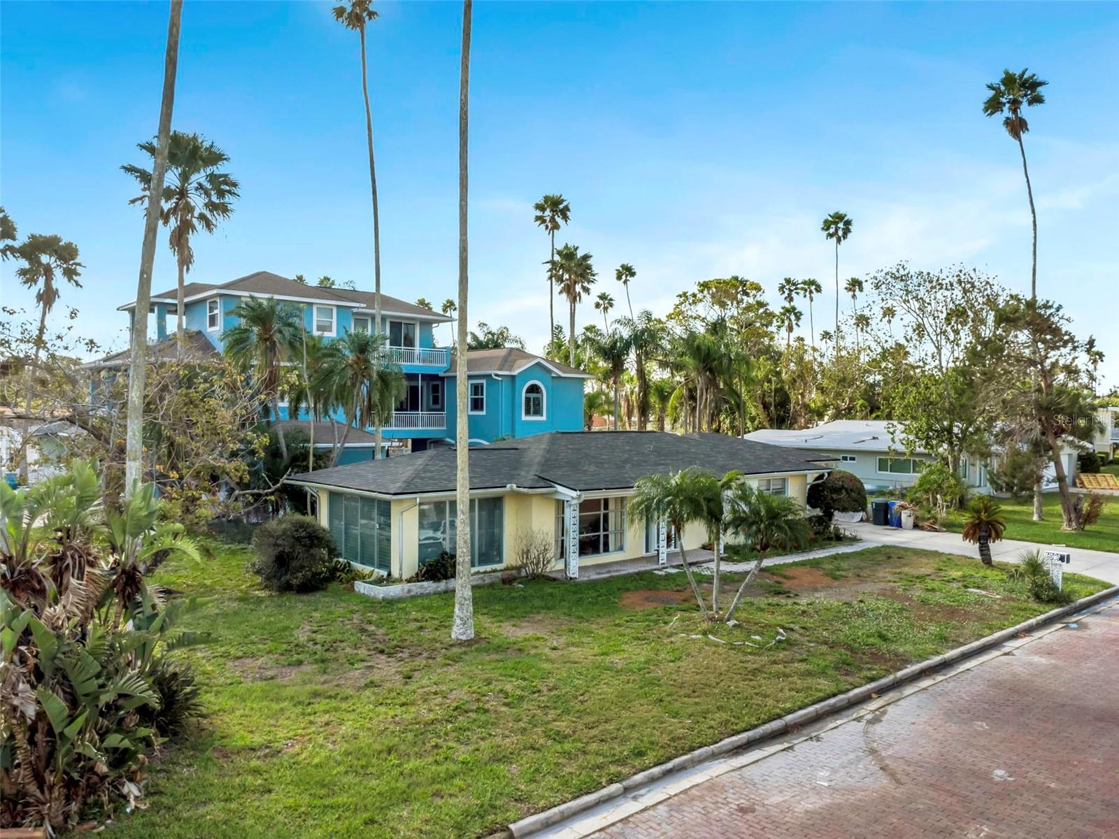 100 Buena Vista Drive, FL