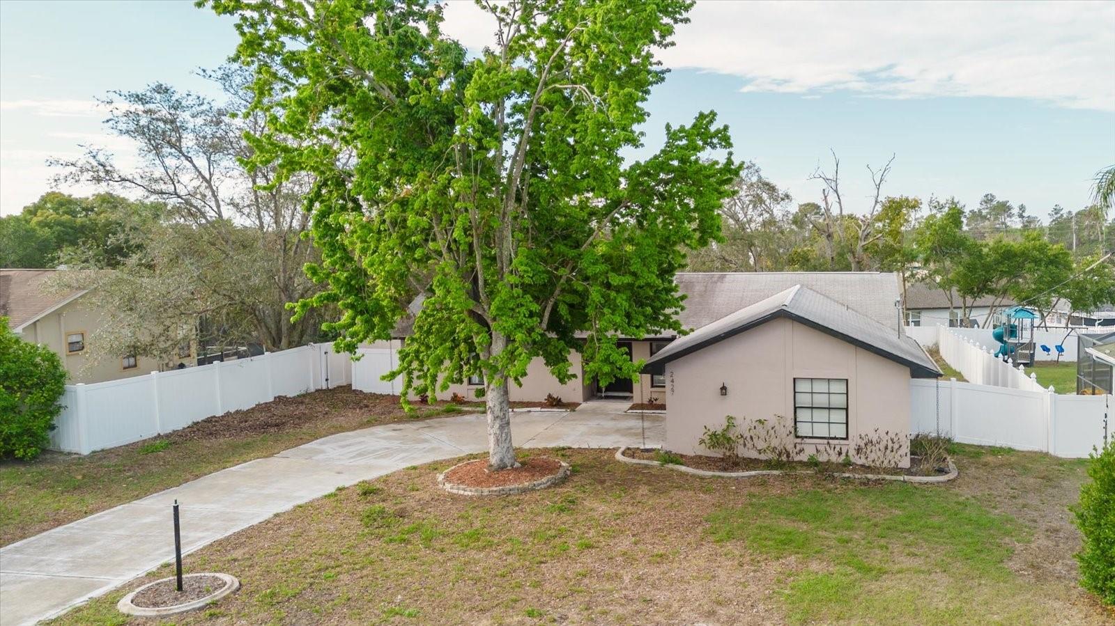 2427 Comerwood Drive, FL