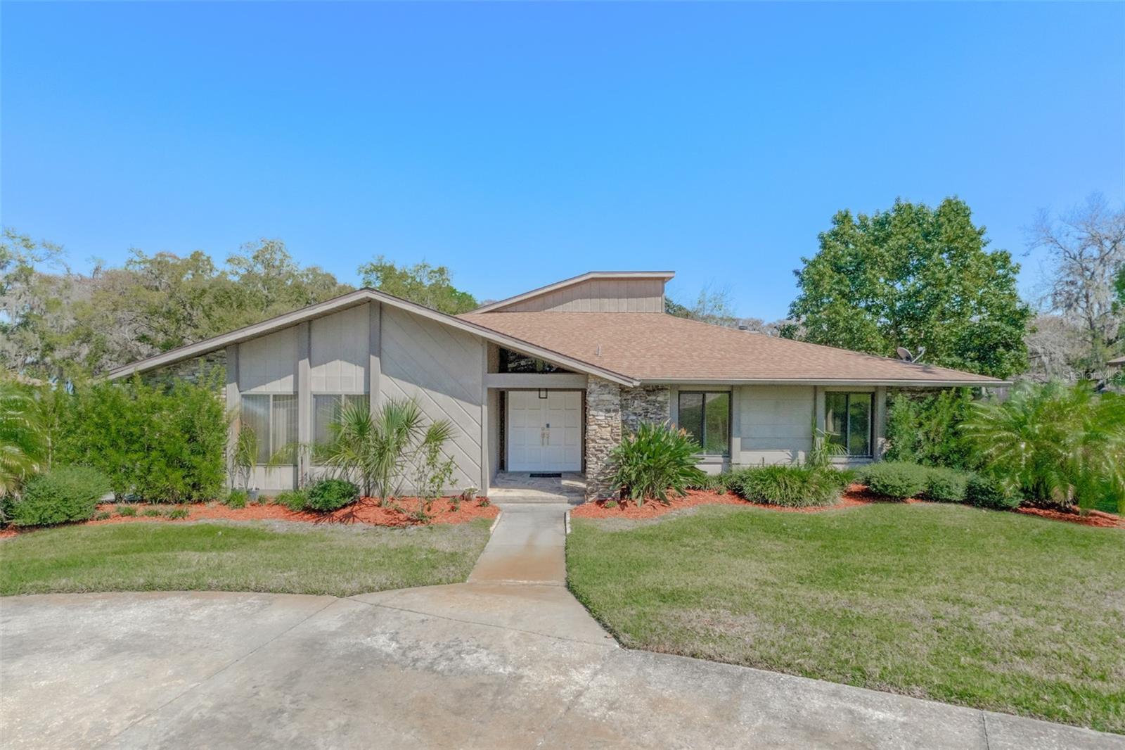 2918 Cocovia Way, FL