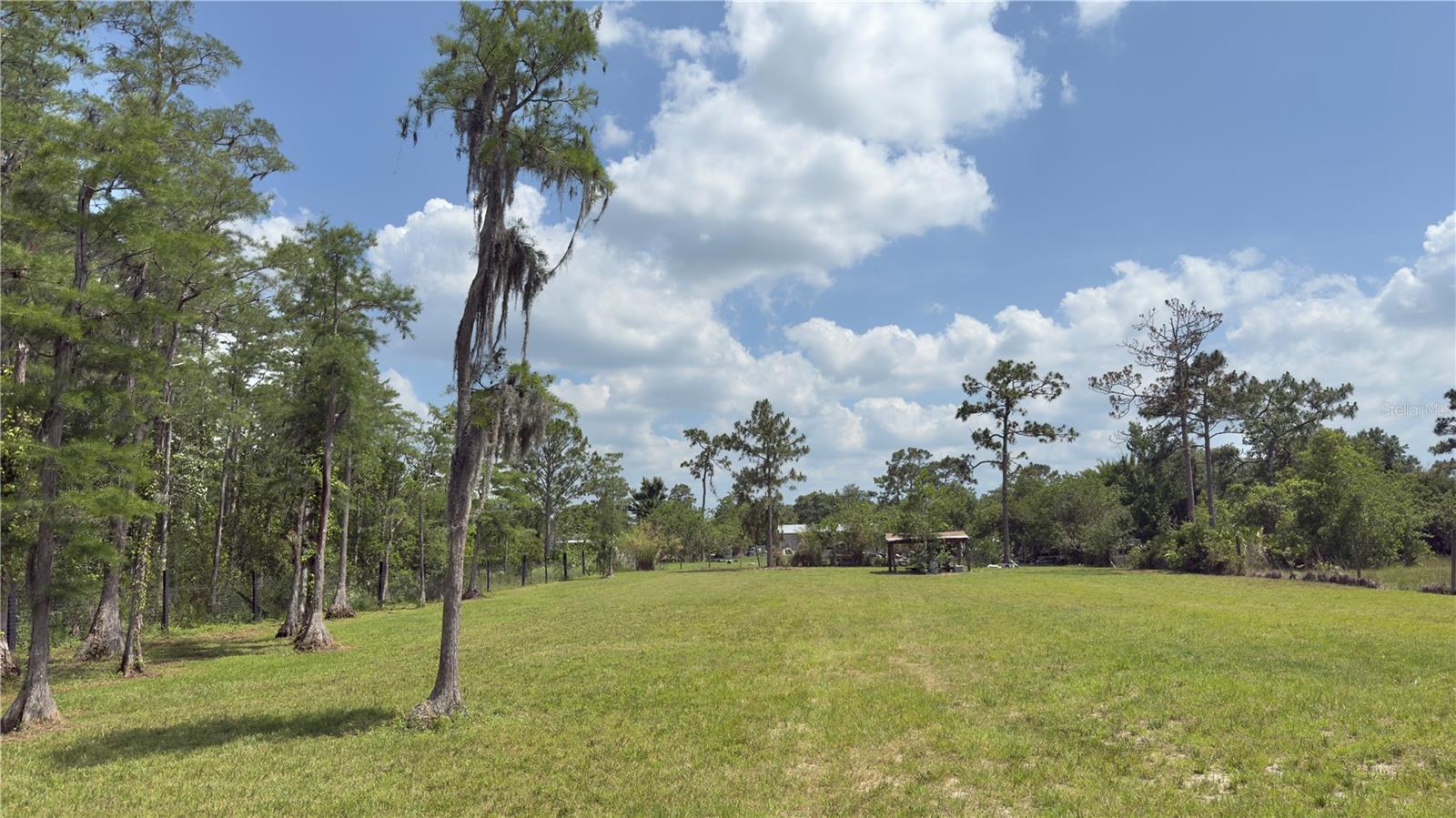 9460 Atlanta Dr, FL