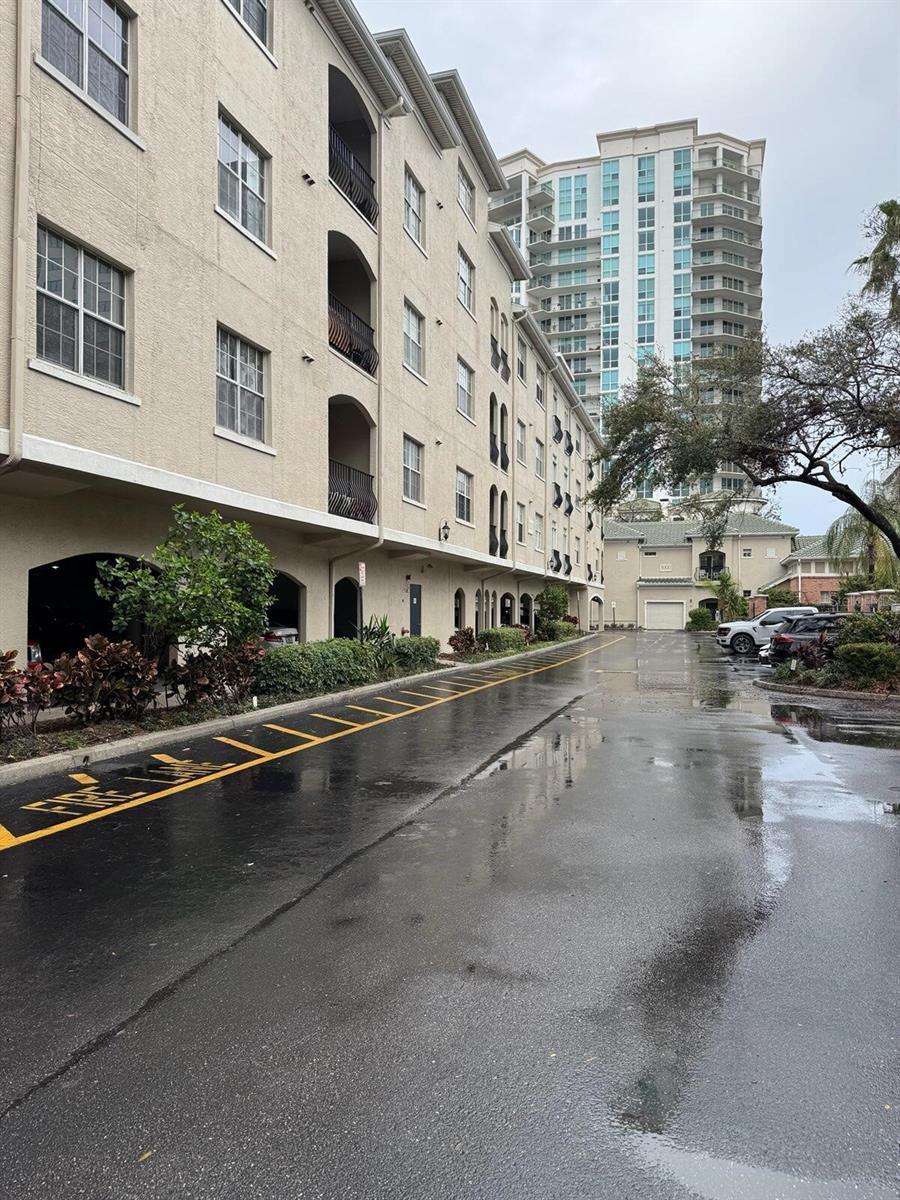 501 Knights Run Ave #2106, FL