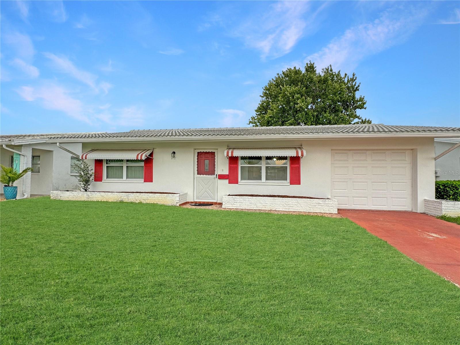 9737 36th Way N, FL