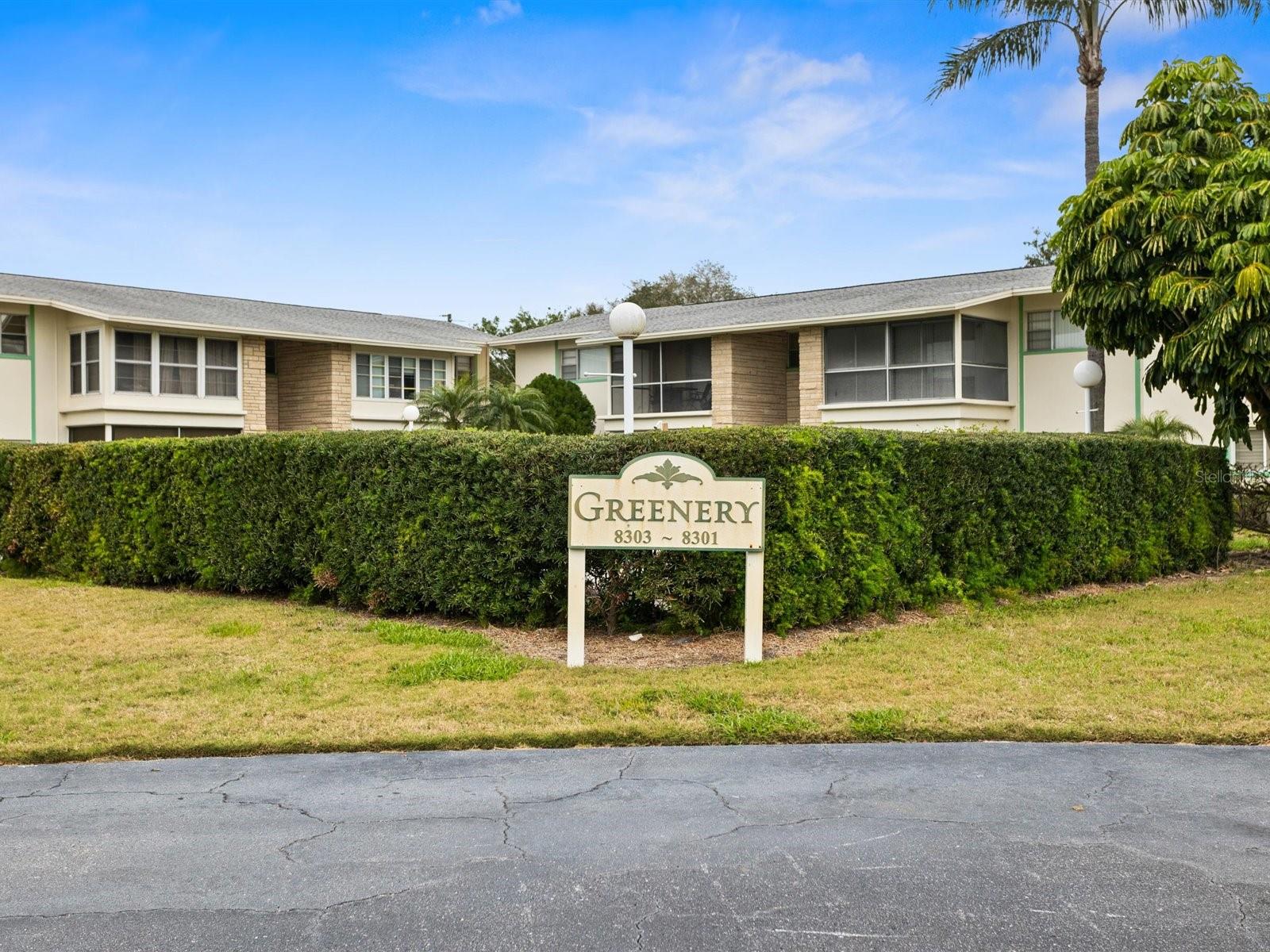 8303 Bardmoor Boulevard, FL