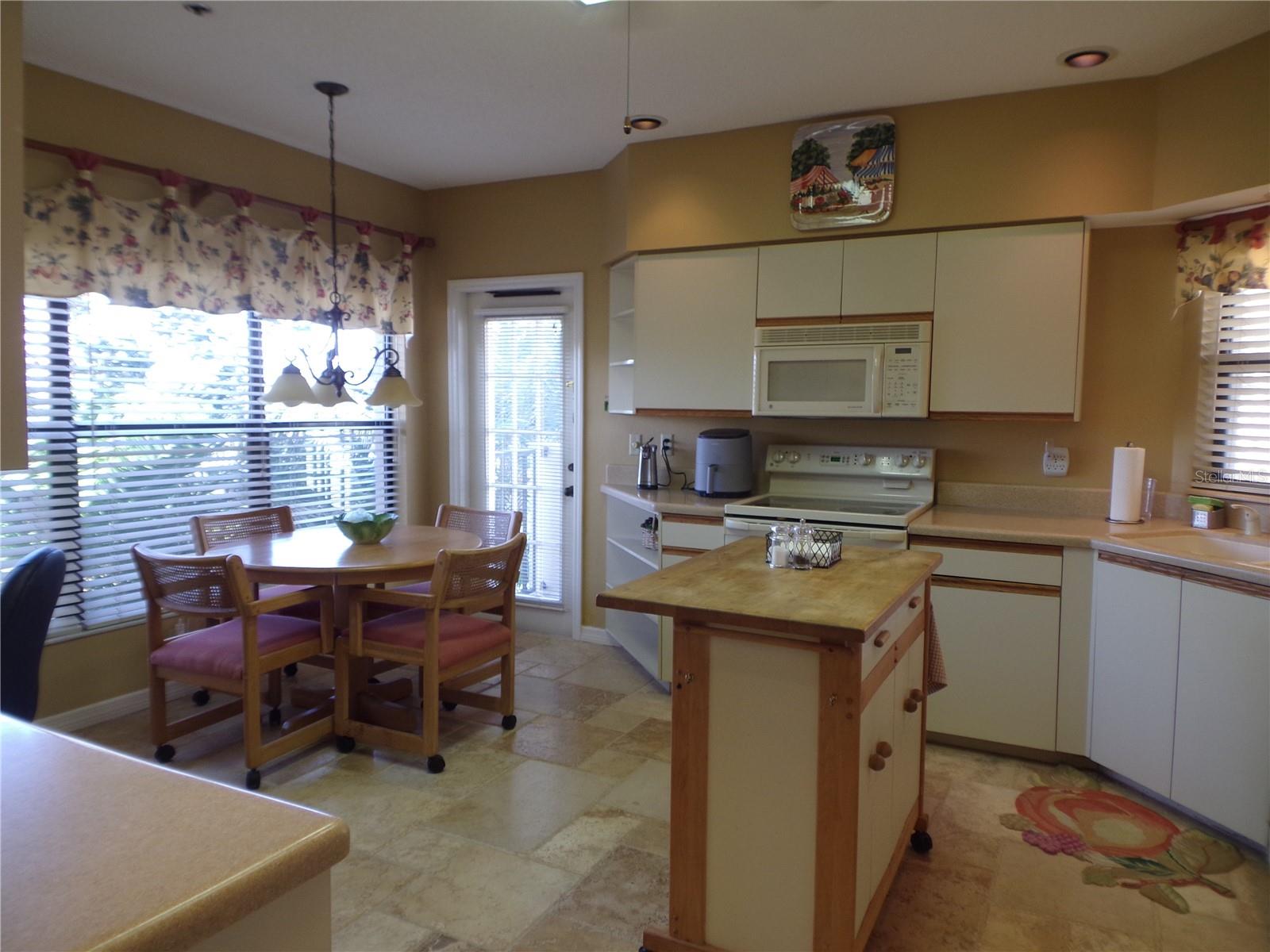 4555 Bay Club Drive, FL