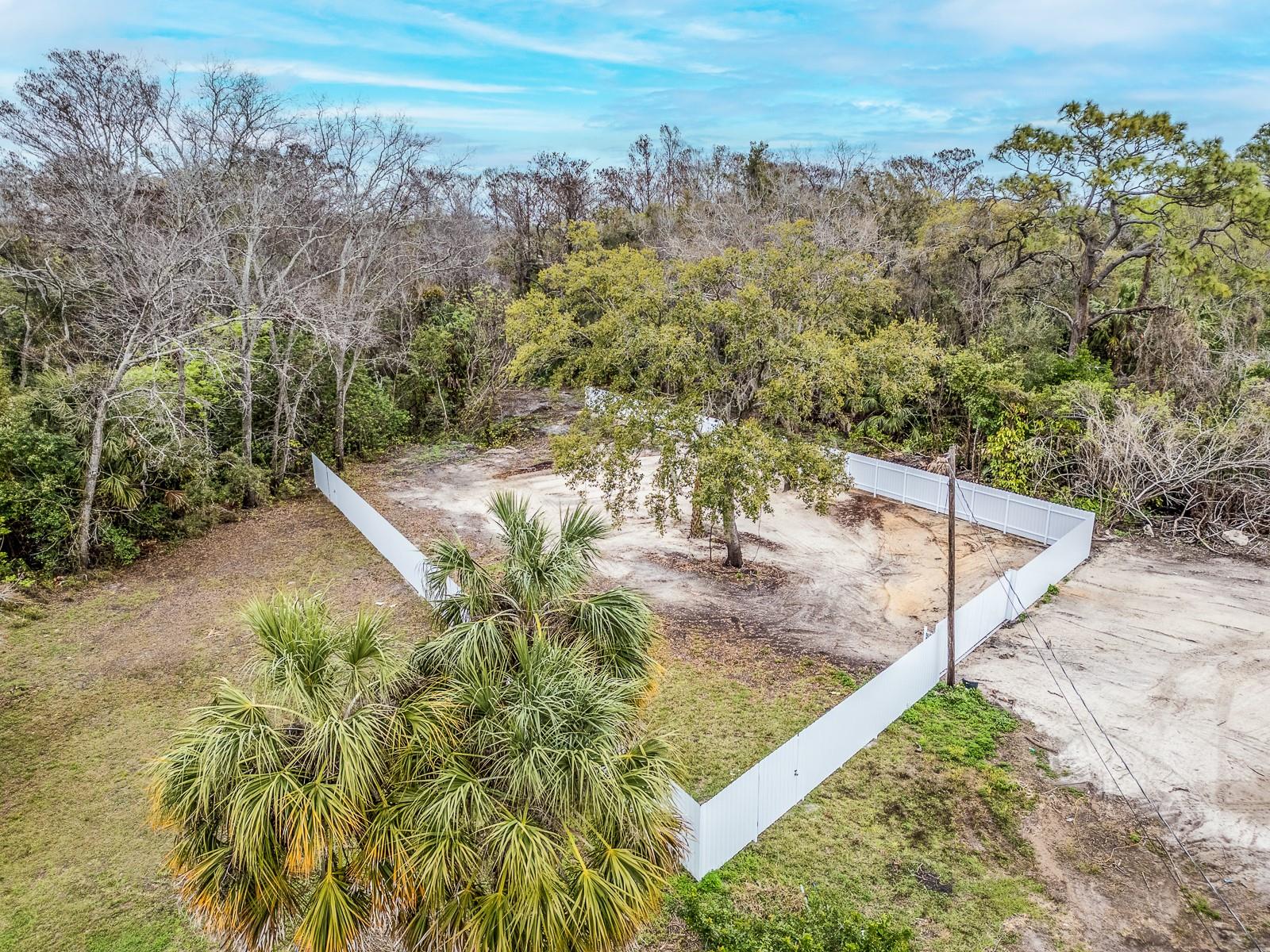 3837 Streamside Ln, FL