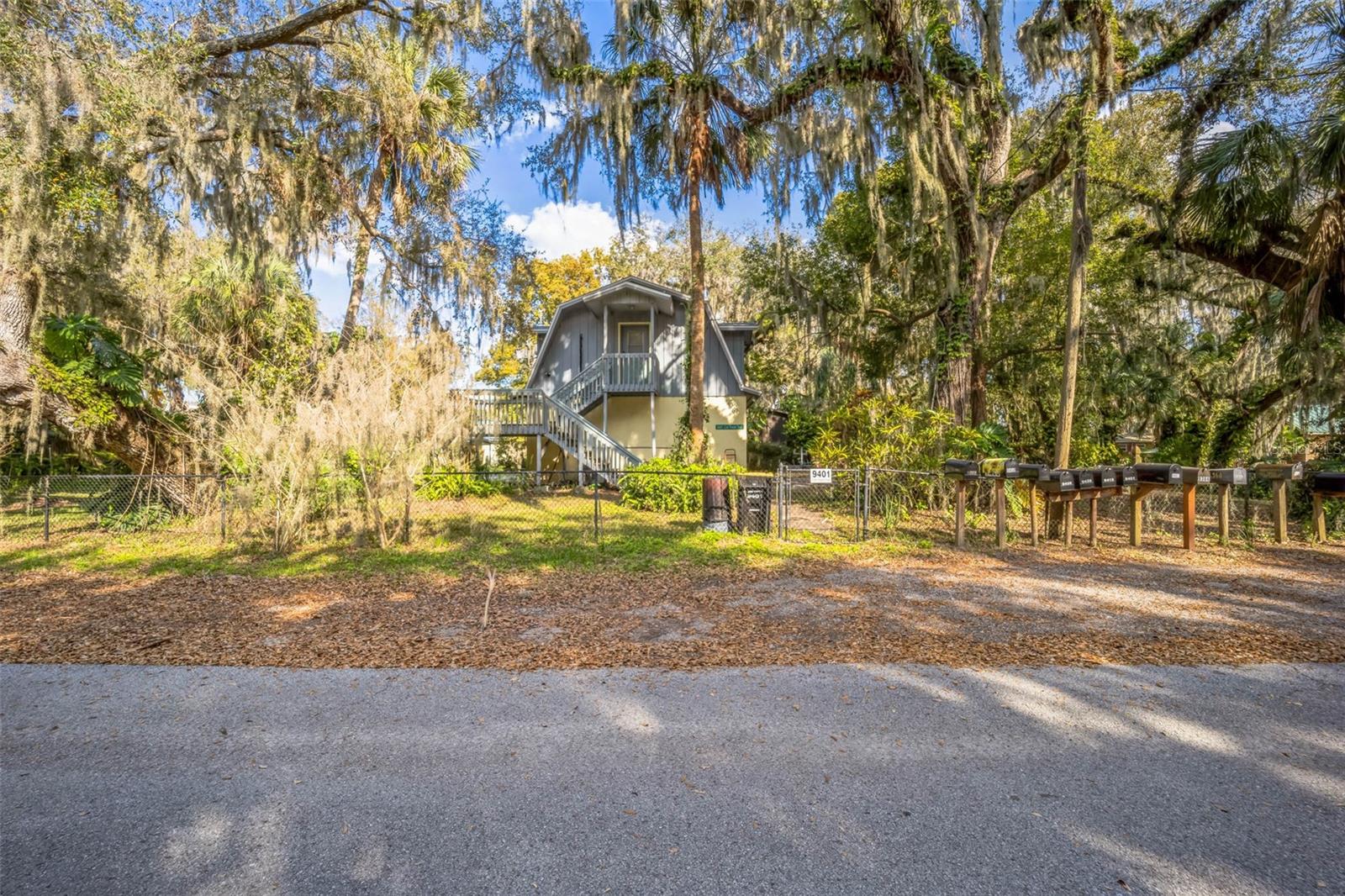 9401 Cat Track Trl, FL