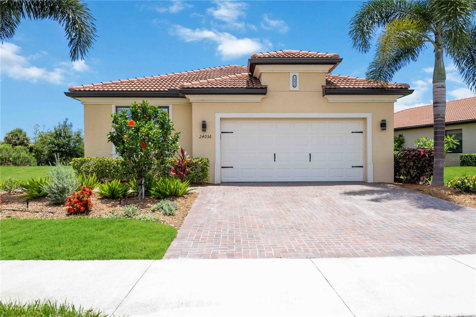 24036 Spartina Drive, FL